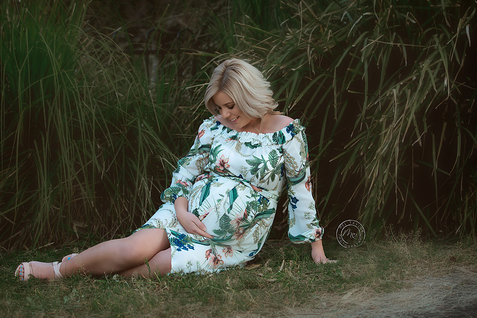 Maitland-Maternity-Photographer.jpg