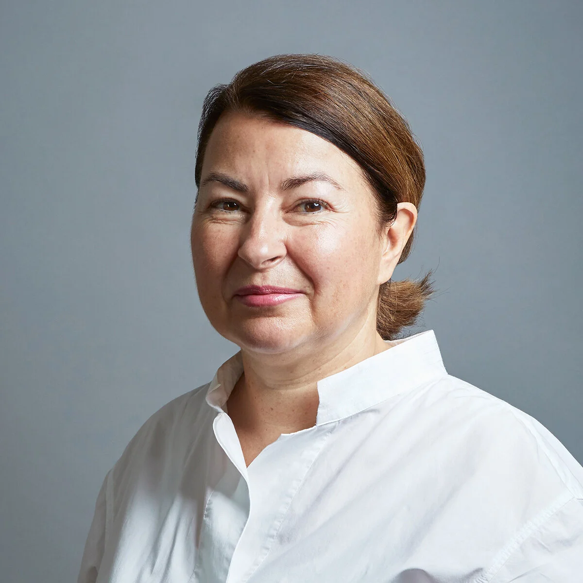 Yvonne_square.jpg