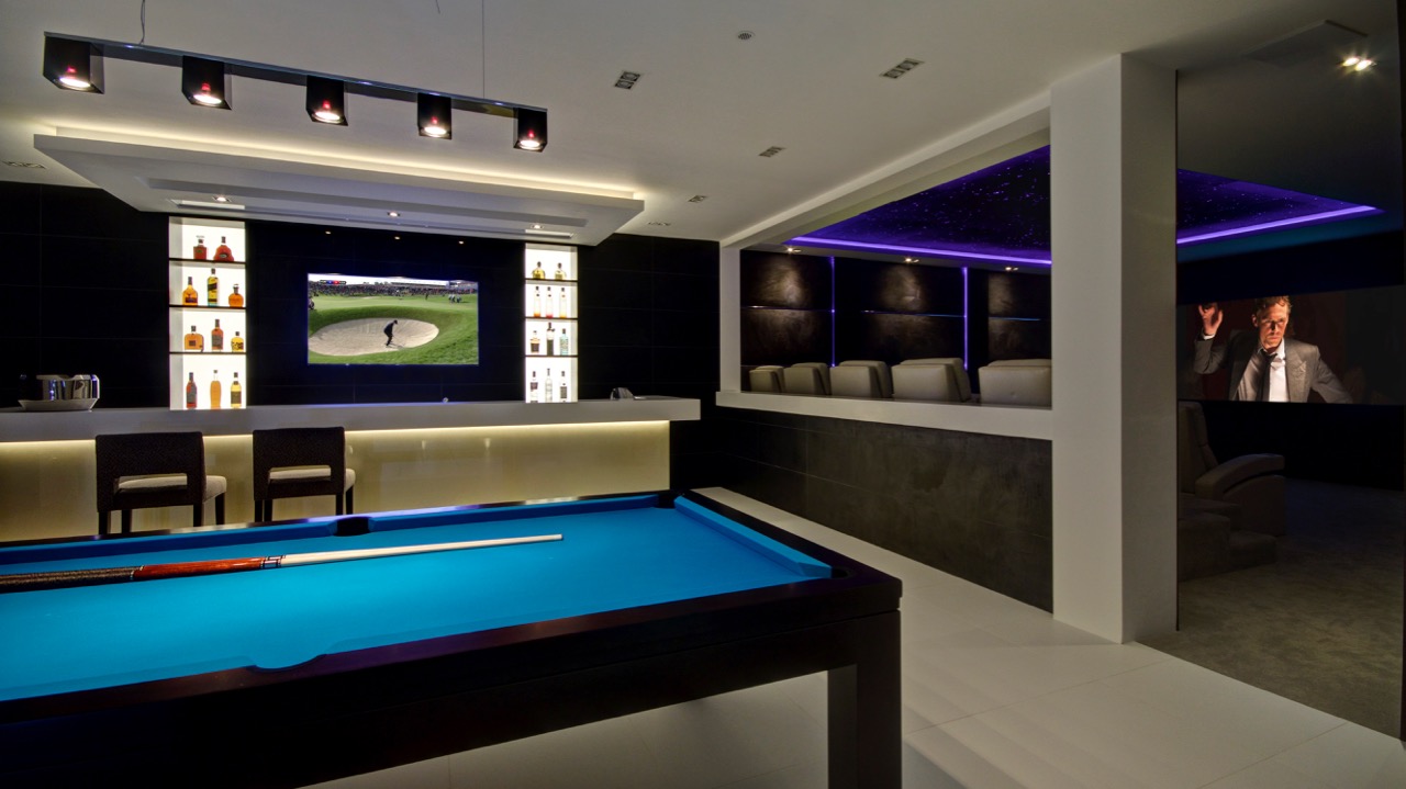 Spitfire+Cinema,+installed+by+New+Wave+AV+(1).jpg