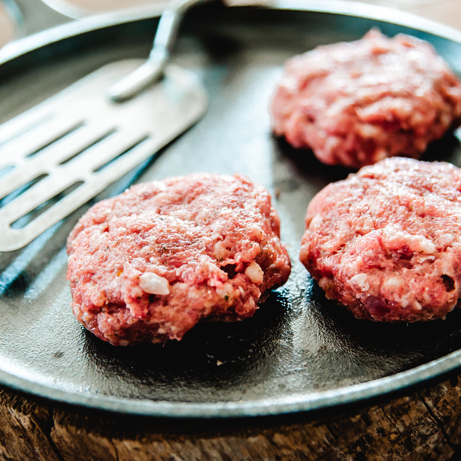 9DAB9D5C-22F8-450E-8B0B-7E5E7B4FE3DF