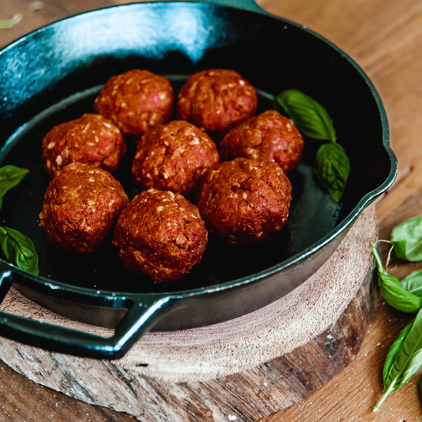 8216F702-5550-4D6E-B774-20953E074381