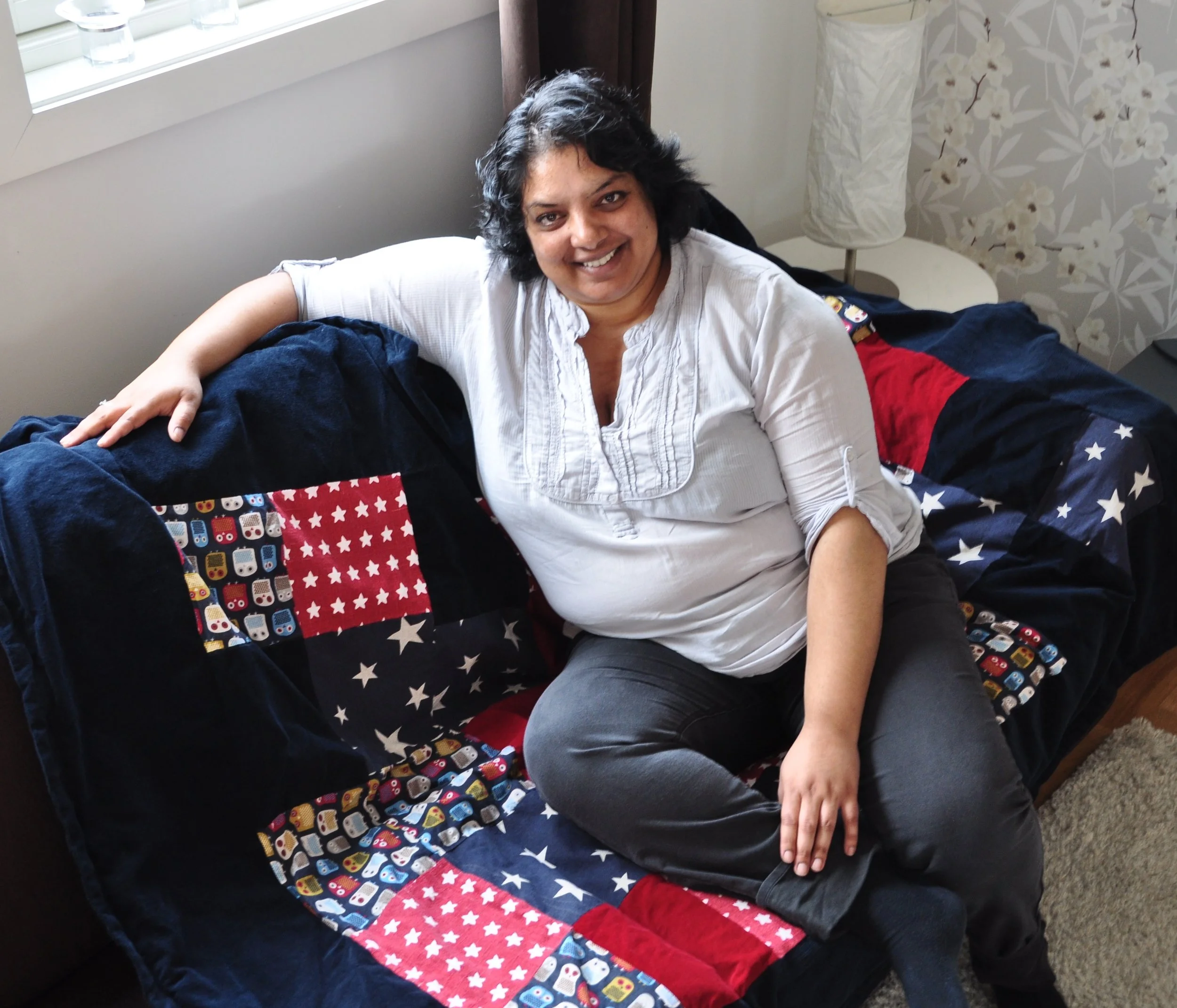 4. Gratulerer! Susanne er ferdig med lappeteppet … og har i tillegg fått gjort mye annet nyttig!