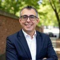 Worldwide Smartphone Market to Decline 13% in 2026, Marking the Largest Drop Ever Due to the Memory Shortage Crisis – IDC – April 22, 2026.