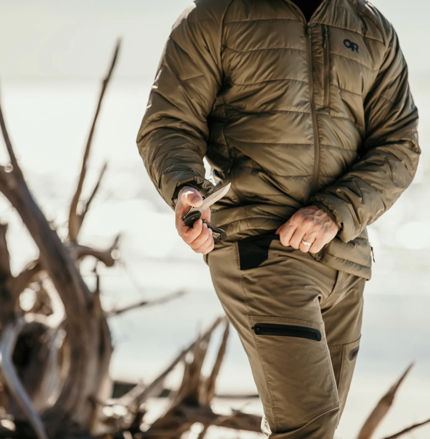 Southern beach vibes. 
@_donniewalker_ @emersonknivesinc @or_tactical