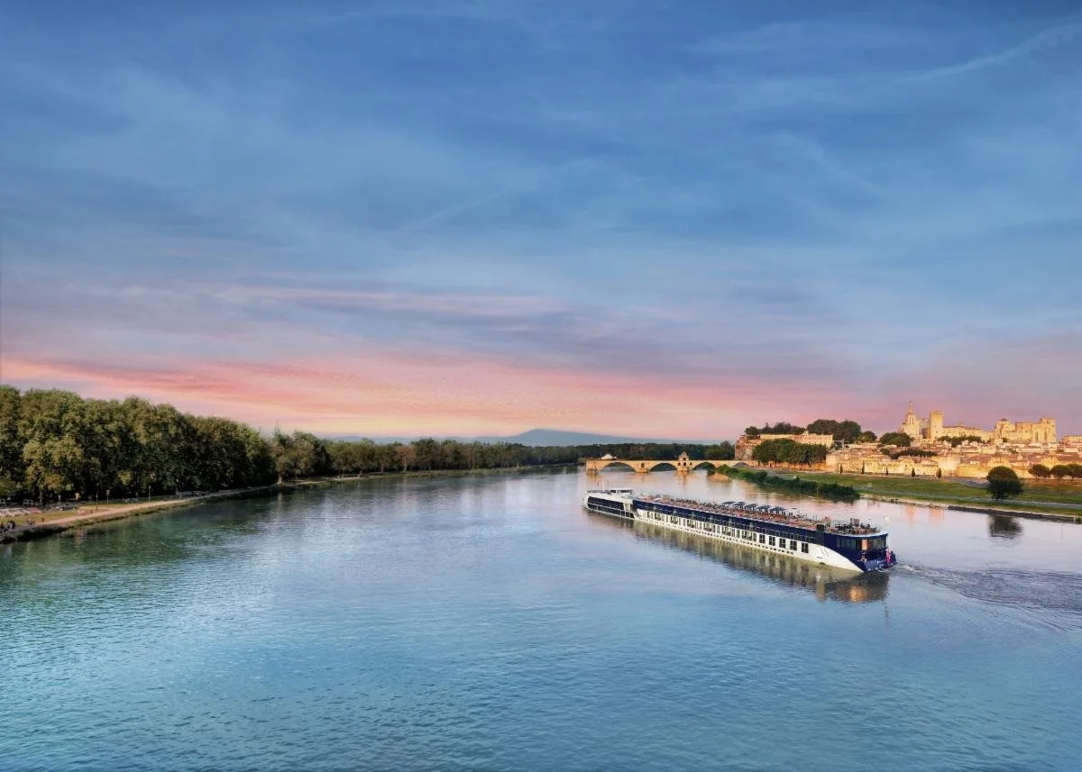AmaKristina_FR_Avignon_PhotogEMP_Edit.jpeg