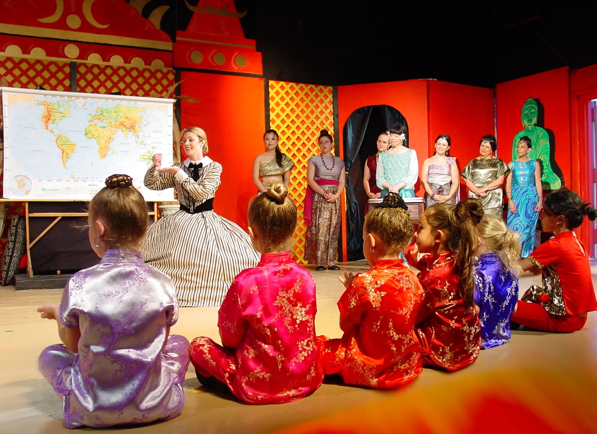 King and I Henshon 033.jpg