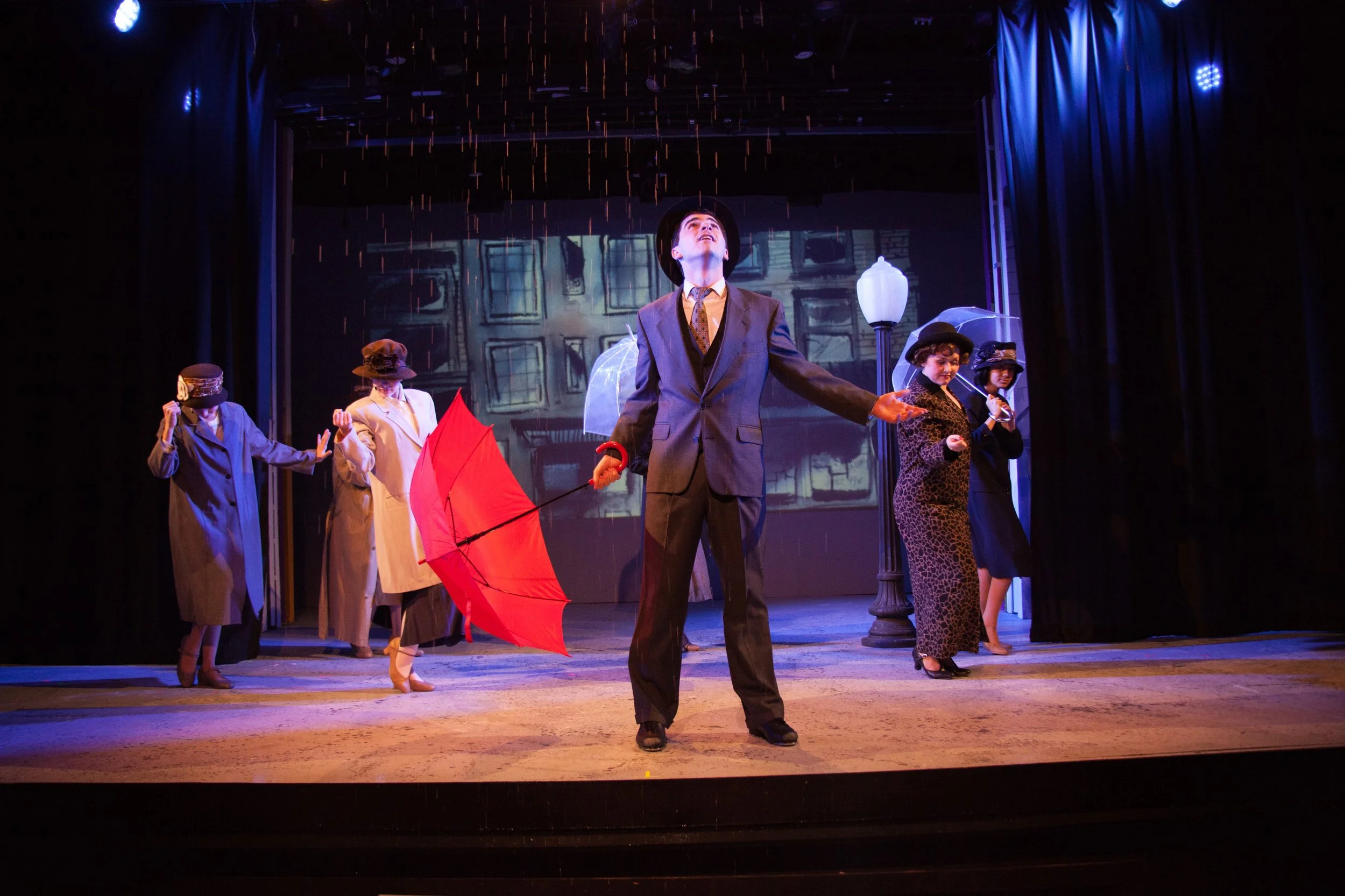 RTC-SinginInTheRain_170208_560.jpg