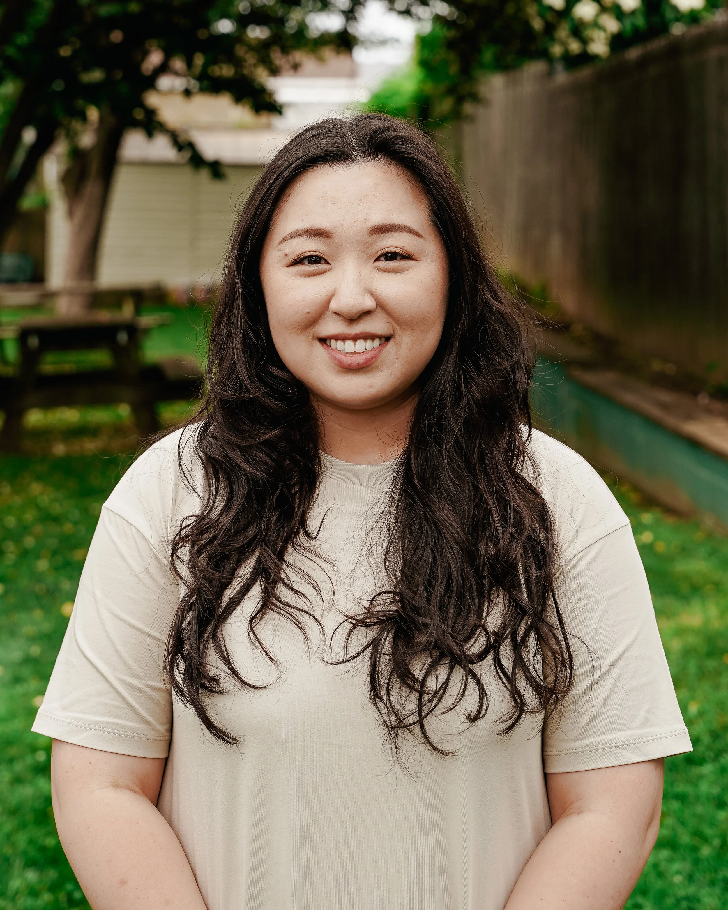 <b>GRACE LEE</b>