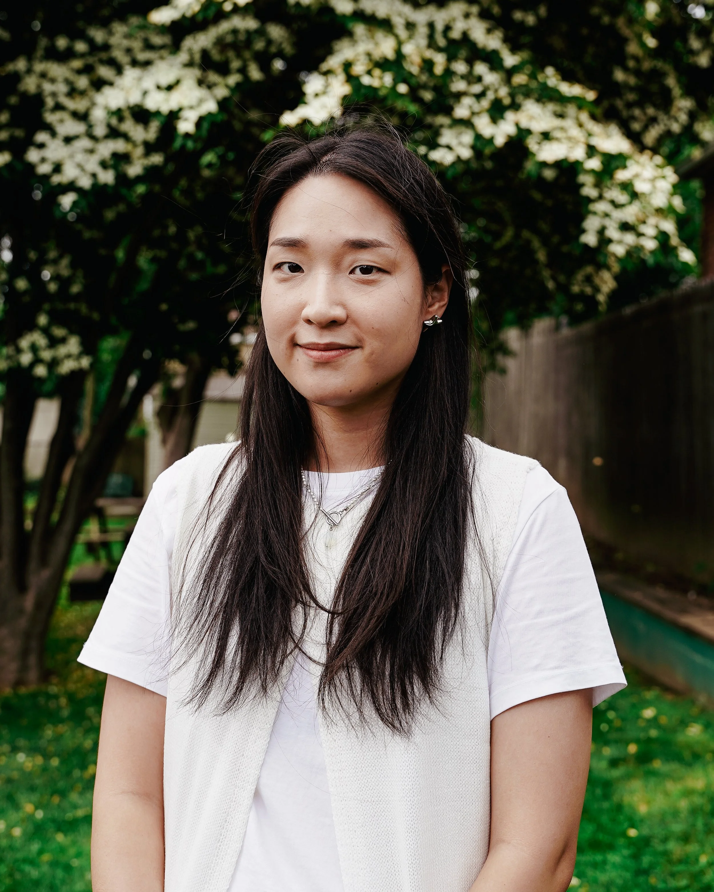 <b>YEWON JEE</b>