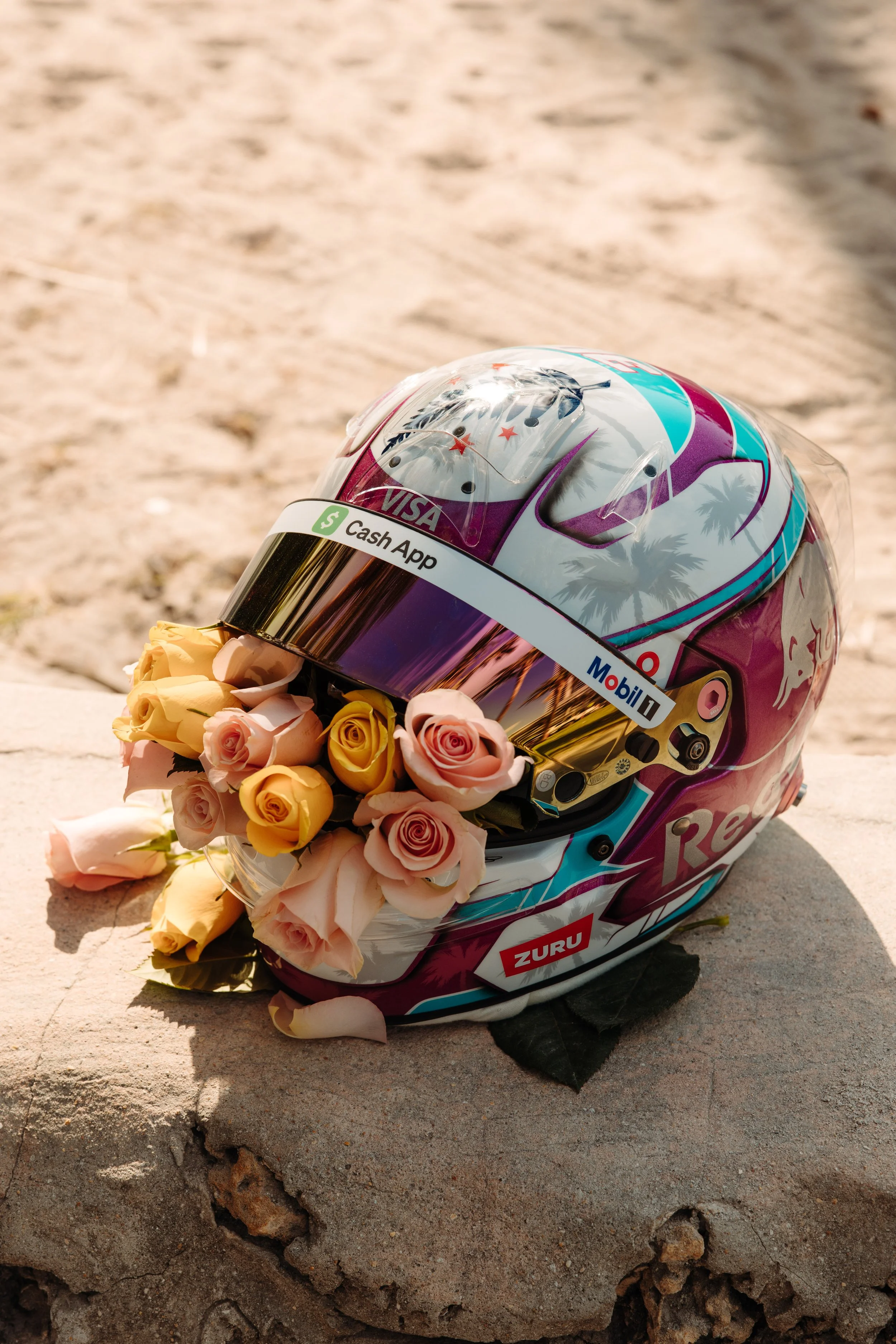 SHY-LIAMHELMET-0143.jpg