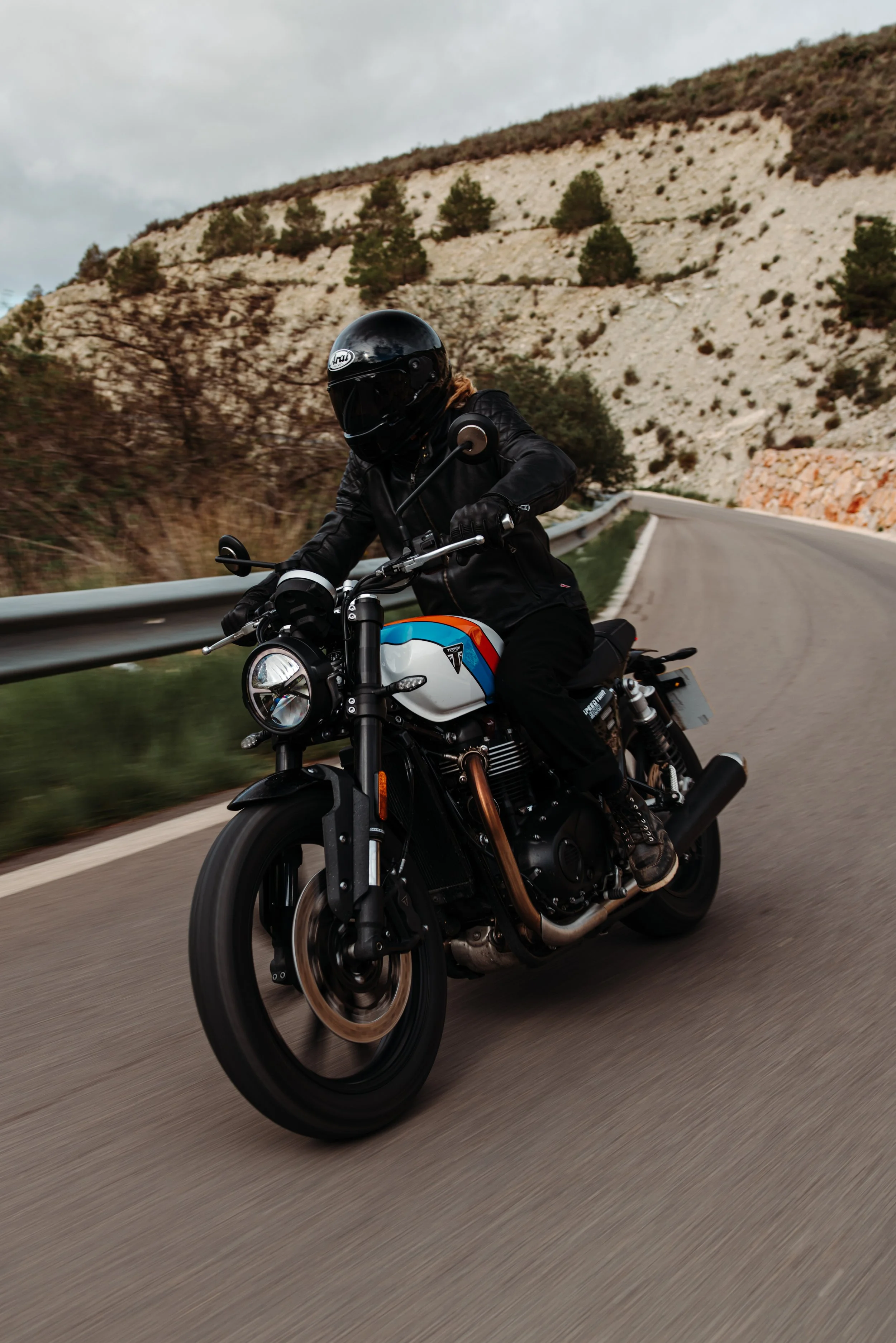 SHY-TRIUMPH-0751.jpg