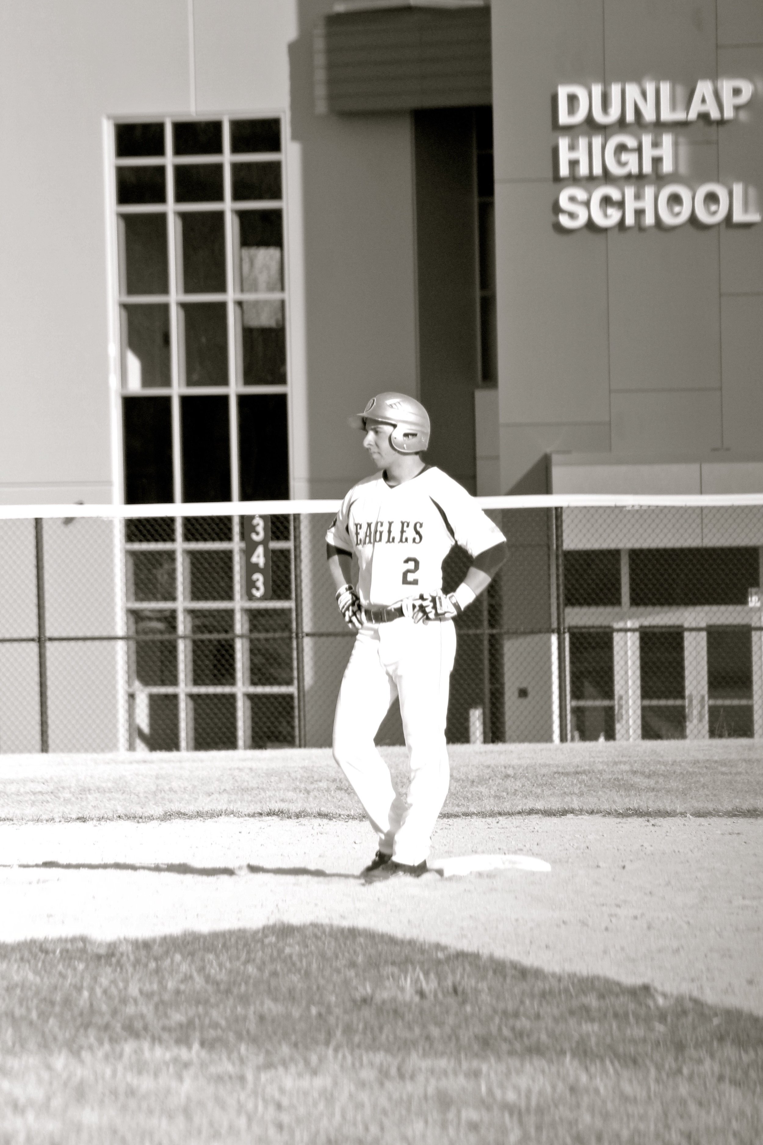 Nick-Dunlap-baseball-black-and-white.jpg