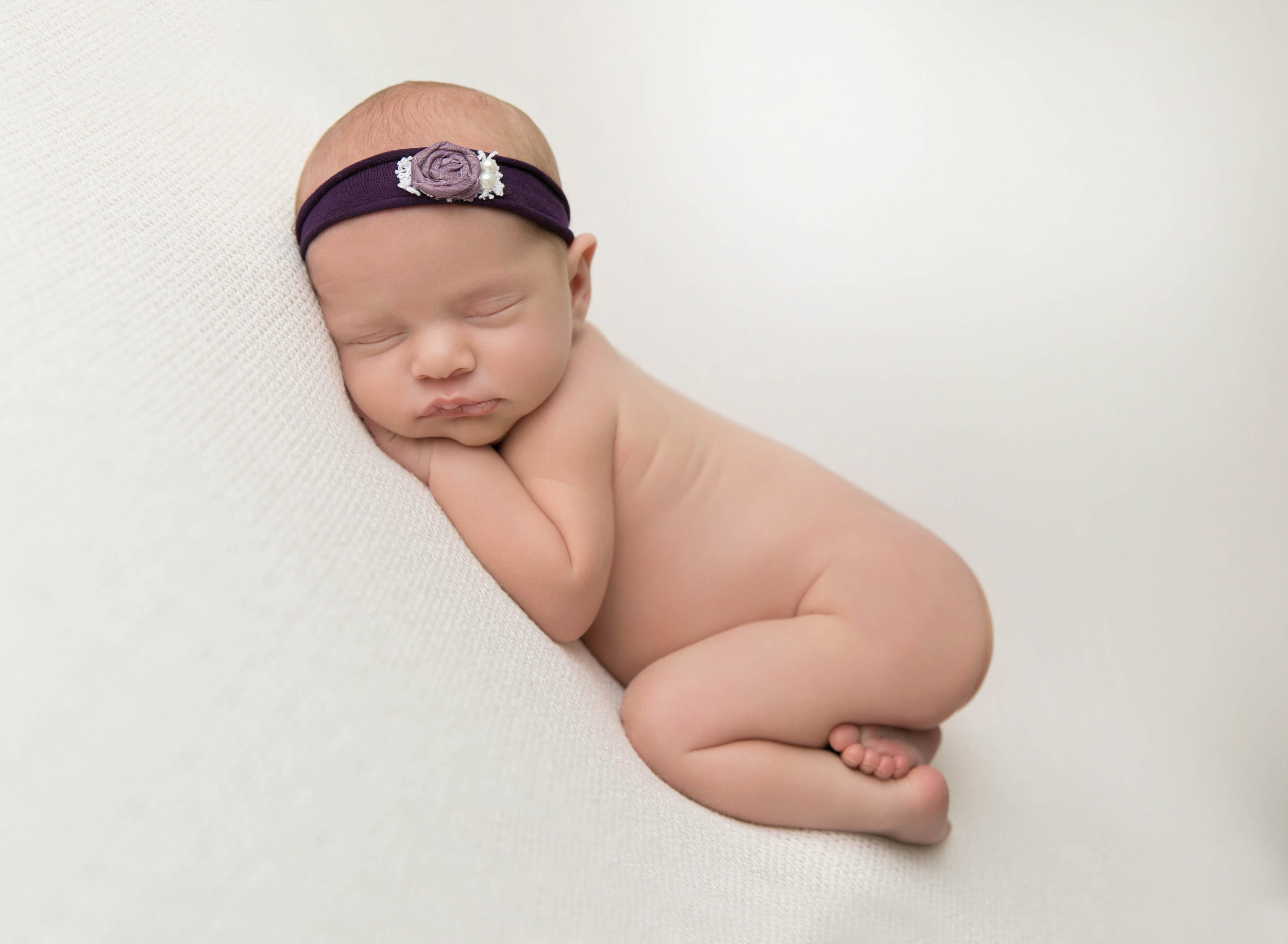 Newborn Photography | Newborn Photographer | Kawartha Lakes Photographer | Lindsay Photographer | Lindsay Ontario Photographer | Kawartha Lakes Photographer | Kawartha Lakes Favourite Photographer | Readers Choice Awards | Morgan Bress Photography | Twins | Twin Newborn Session | Multiple Births