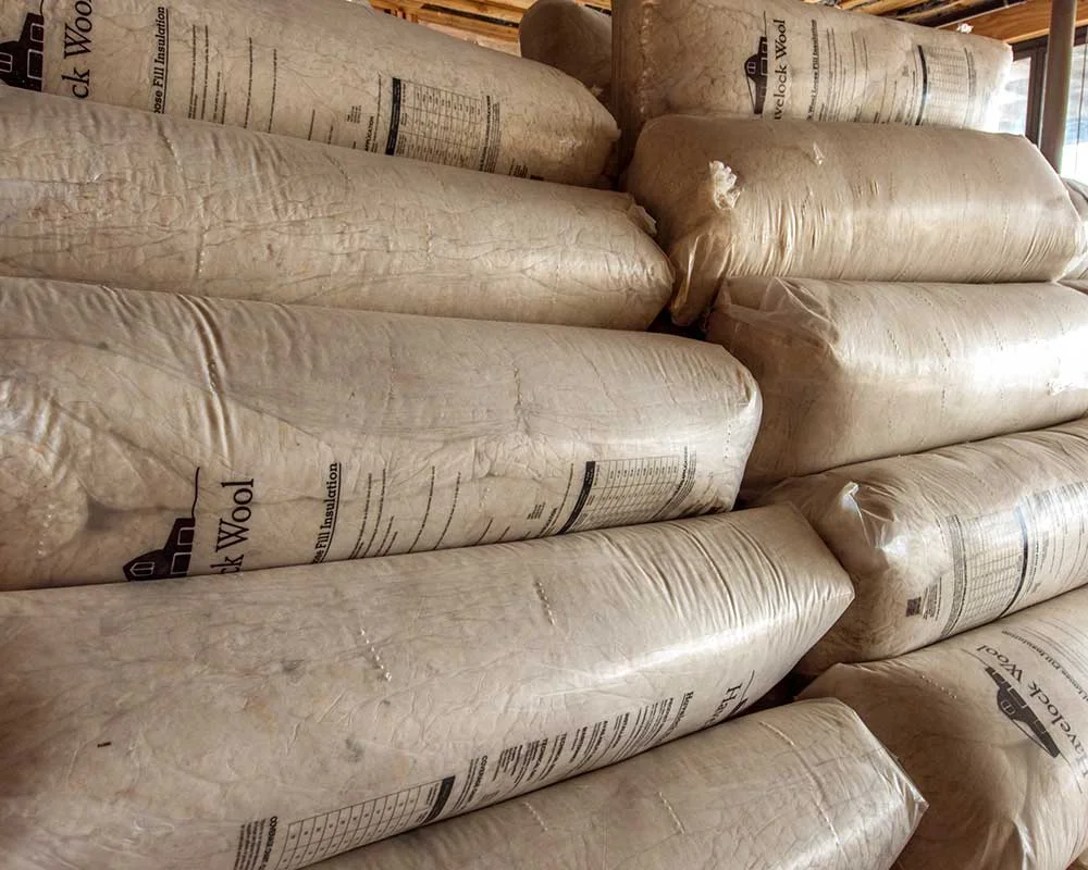 loose-fill-wool-insulation.jpg