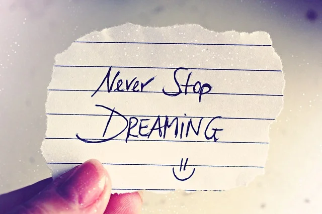 www.maxpixel.net-Text-Decor-Quote-List-Never-Stop-Dreaming-Saying-800759.jpg