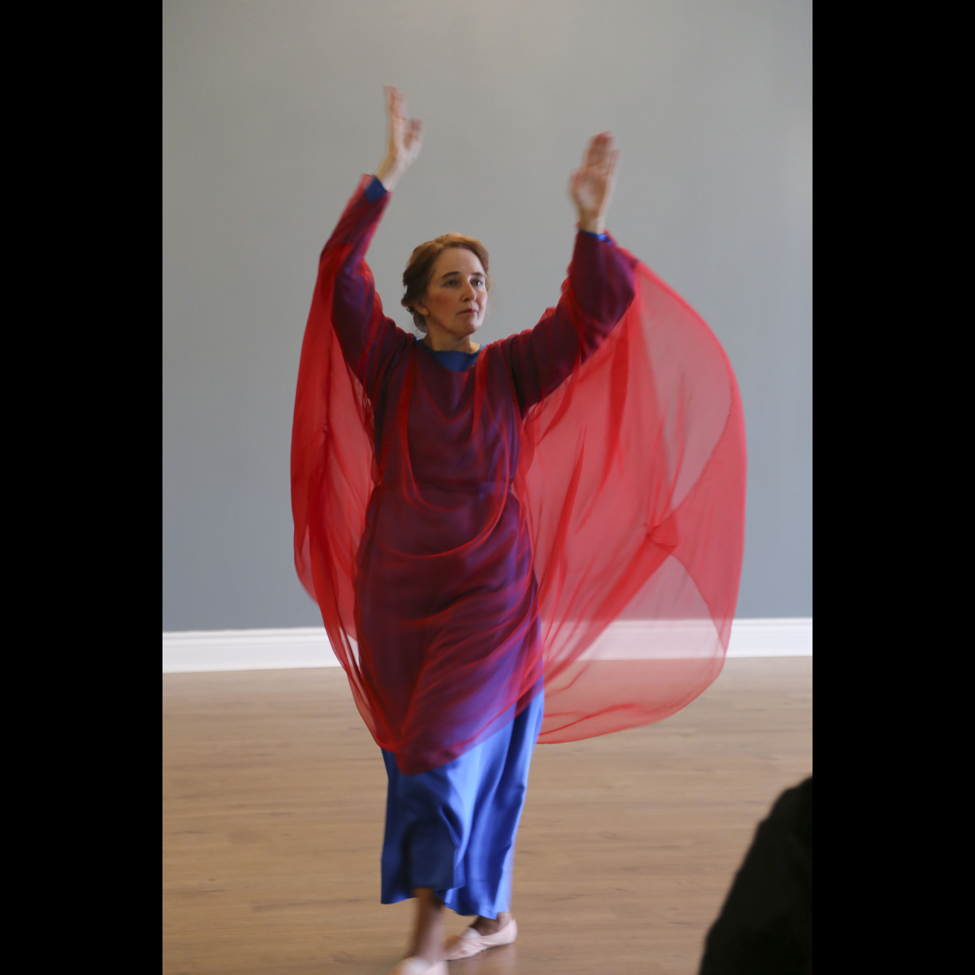 Eurythmy Easter 2018-7437.jpg