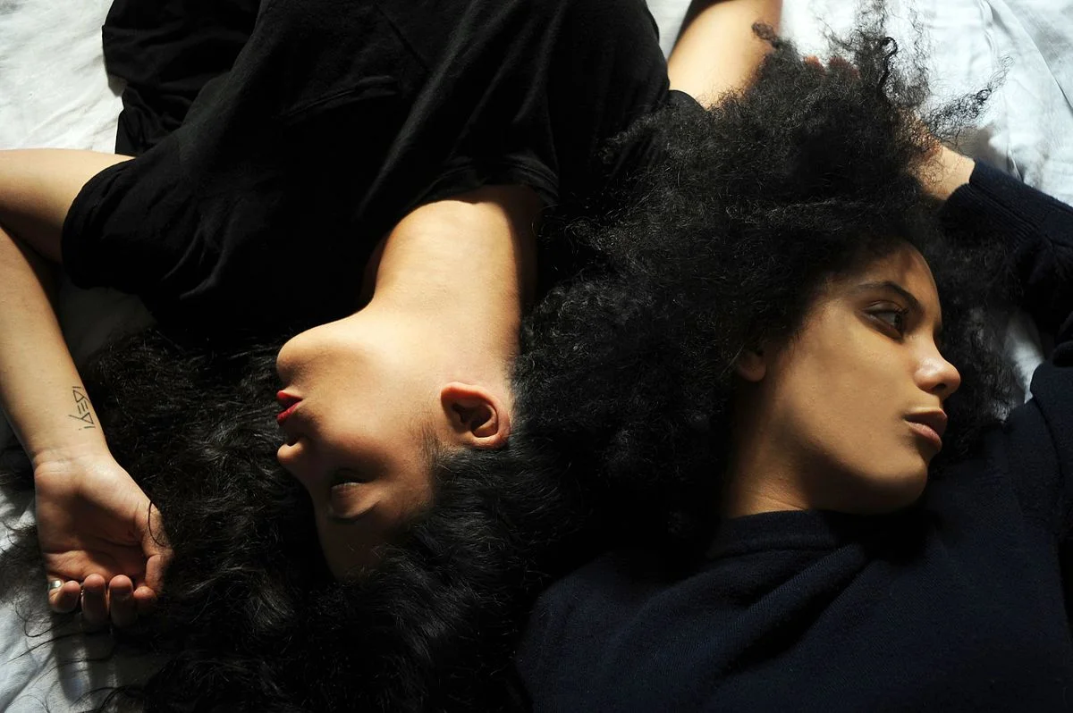 The French-Cuban musical duo, Ibeyi. Image credit: Maya Dagnino. CC BY-SA 4.0 .