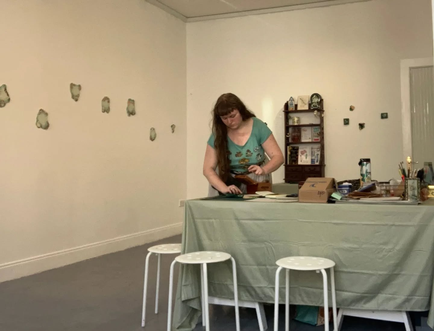 Happy Solstice everyone! 🌞
Join us at Engage Studios this afternoon with artist Sara K Dunn for the reception for her exhibition, Intricate Explorations: Artworks inspired by fungi and Queer Mycology.
Sara has been creating in the space over the pas