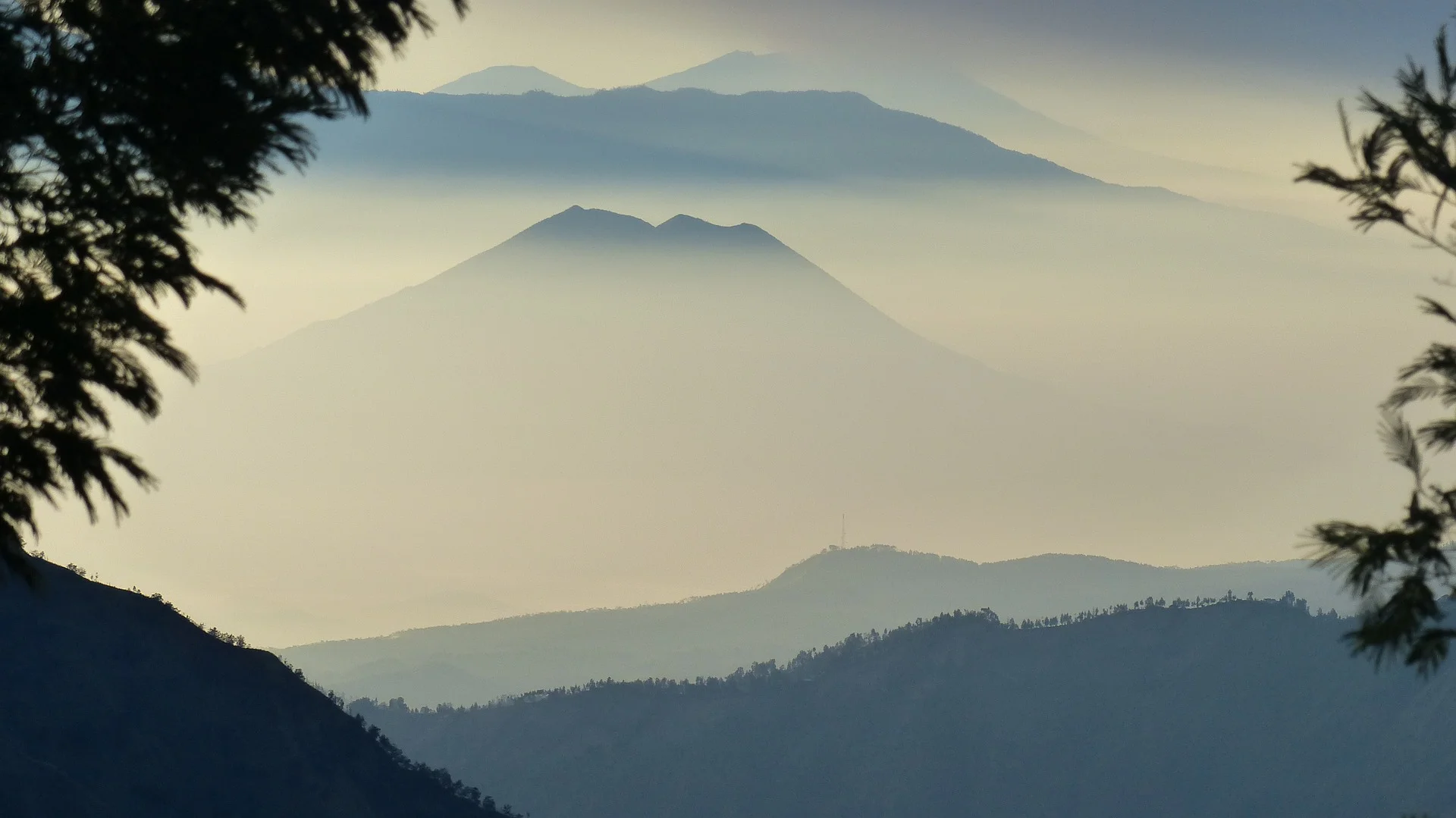 indonesia-2533215_1920.jpg