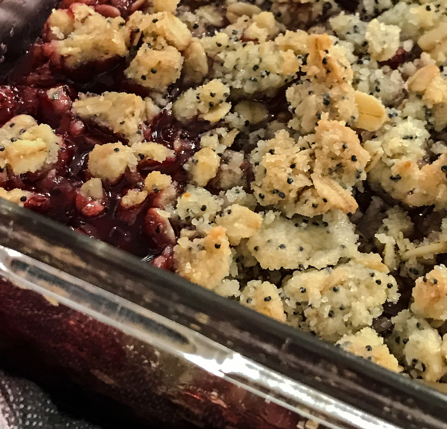 Hot Strawberry Crumble