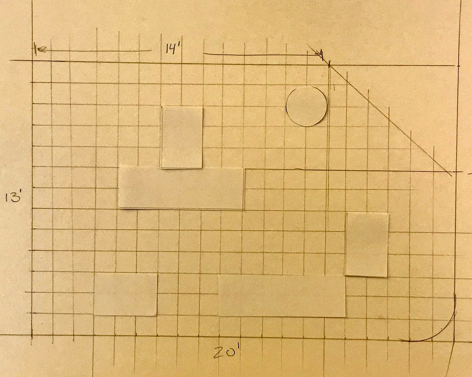 Scale grid and beds.