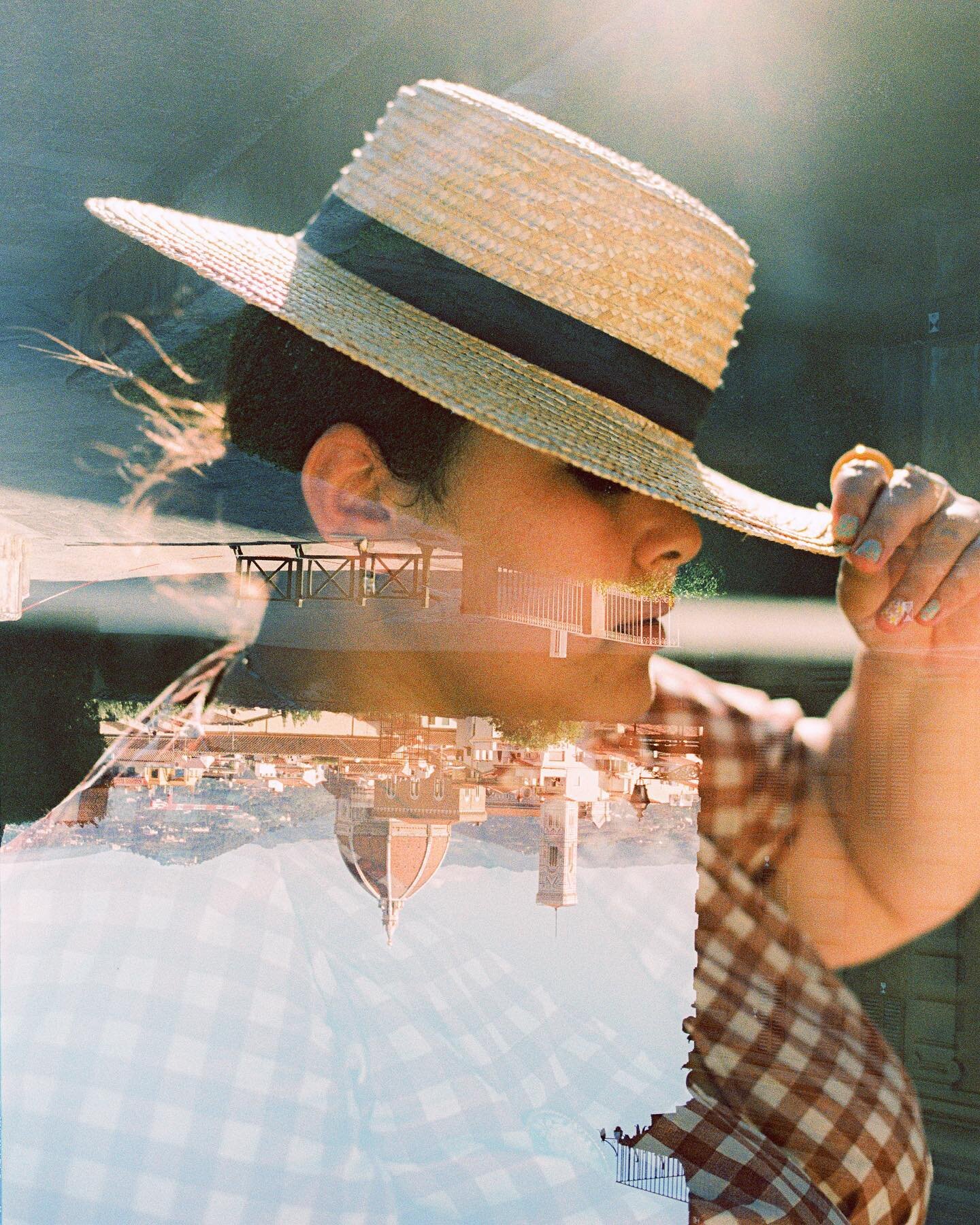 Are double exposures still a thing?? 👀👀
Florence and Katia, @kodak #gold200 #doubleexposure #35mm 👒
.
.
.
.

#filmisnotdead #120film #solarcollective #filmisalive #portbox #imaginarymagnitude #filmcommunity #ishootfujifilm #fieldmag #rolleiflex #s