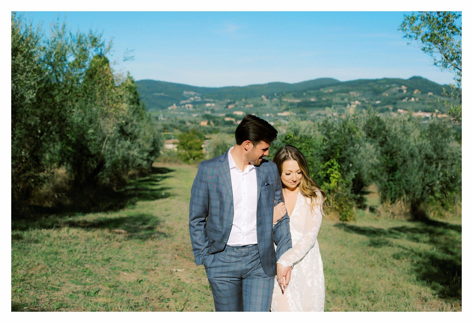 tuscany-countryside-val-dorcia-wedding-couple-photoshoot-photographer_0008.jpg