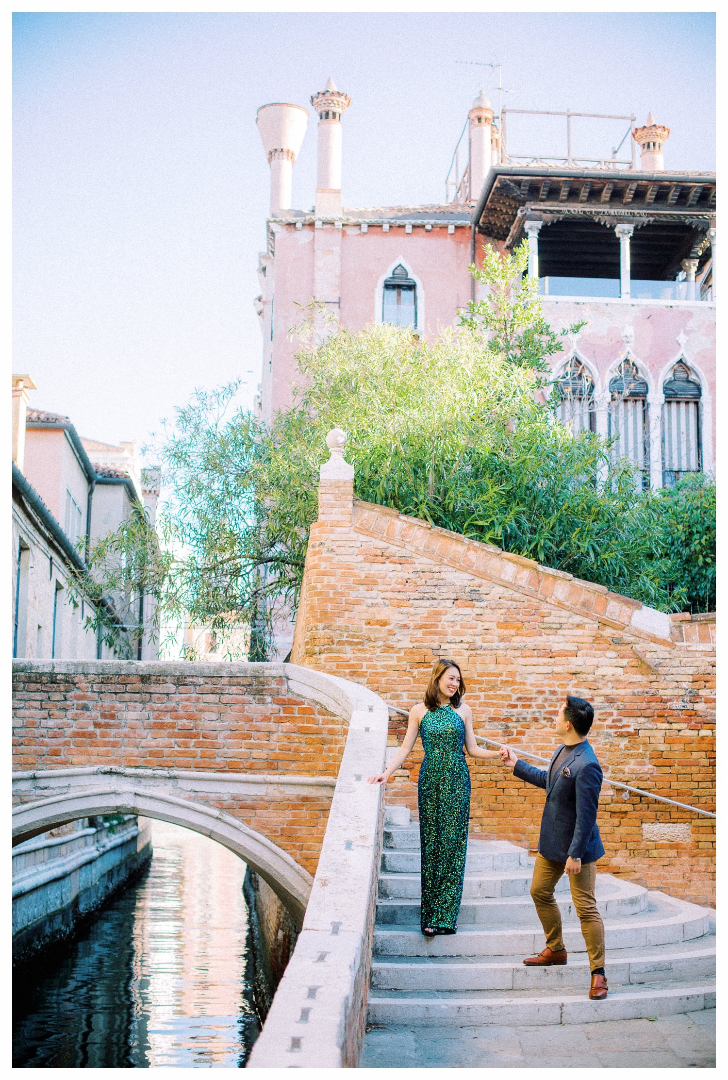 Venice-taxi-boat-luxury-photoshoot-couple-wedding_0151.jpg