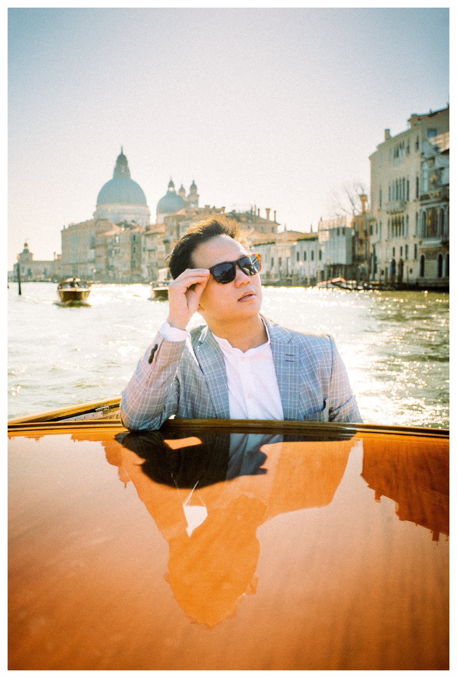 Venice-taxi-boat-luxury-photoshoot-couple-wedding_0161.jpg