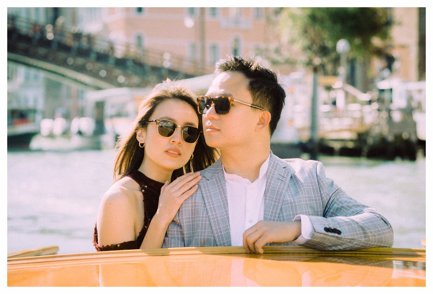 Venice-taxi-boat-luxury-photoshoot-couple-wedding_0165.jpg