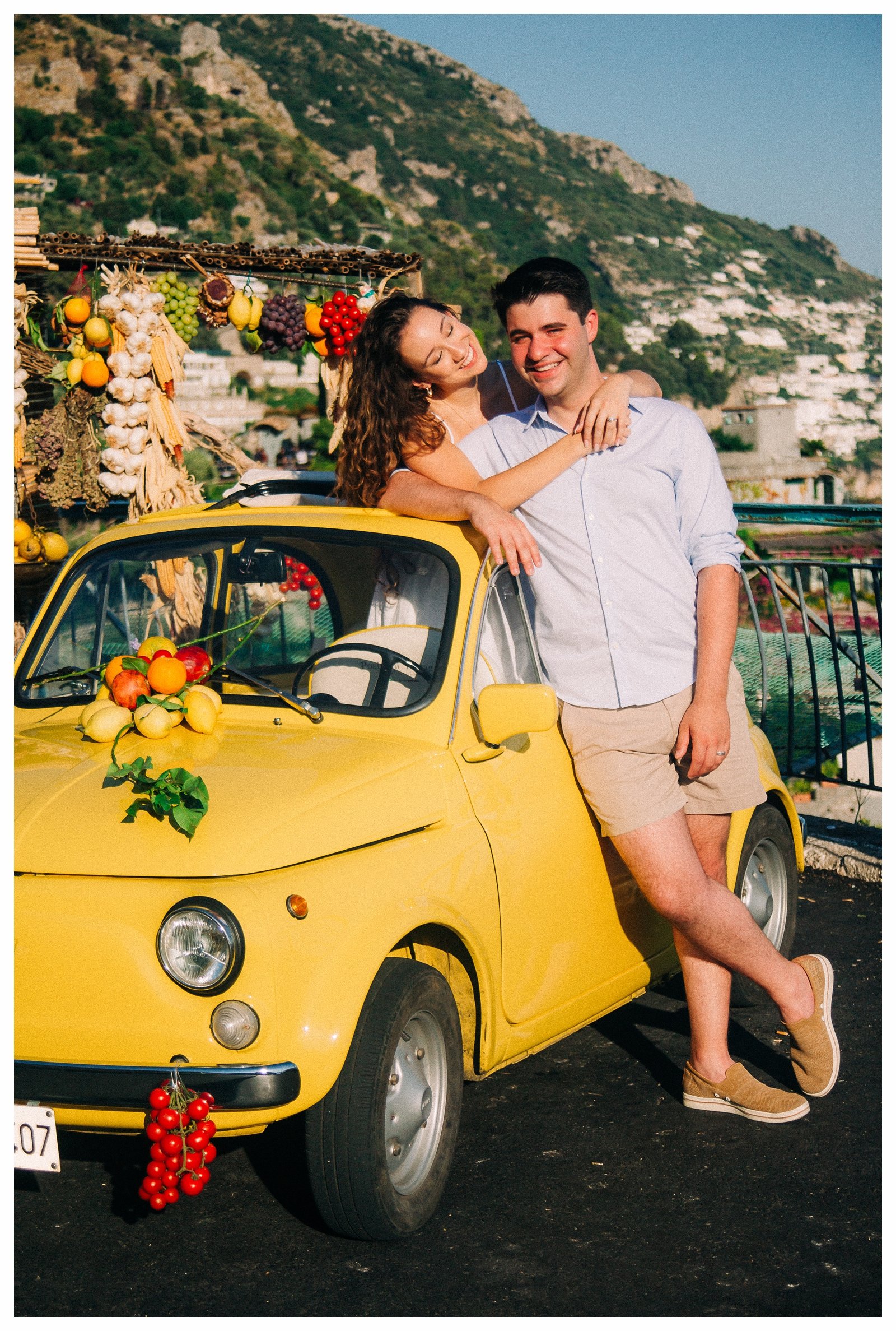 Positano-Amalfi-Coast-Vintage-Car-Vespa-Photographer-Couple_0146.jpg