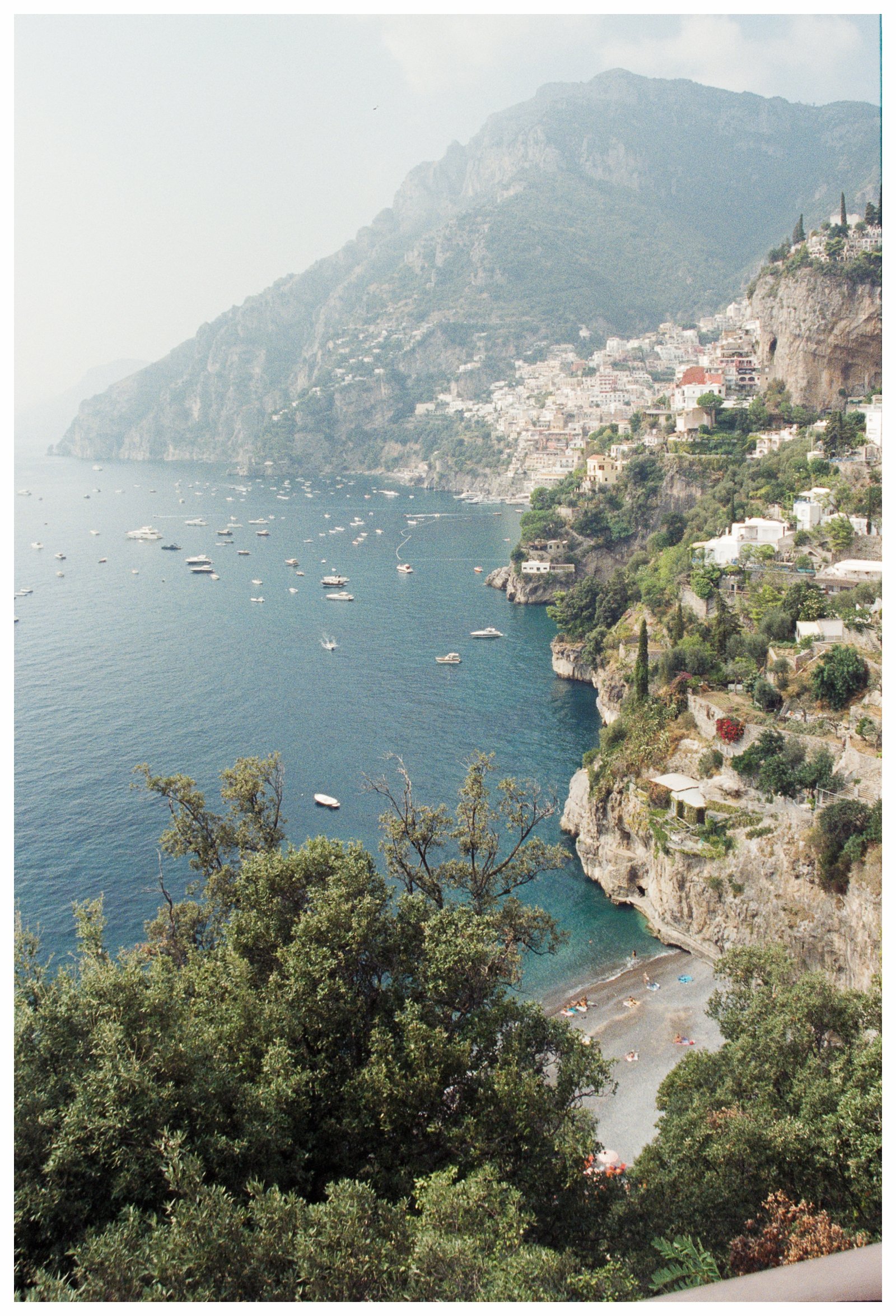 Positano-Amalfi-Coast-Vintage-Car-Vespa-Photographer-Couple_0167.jpg