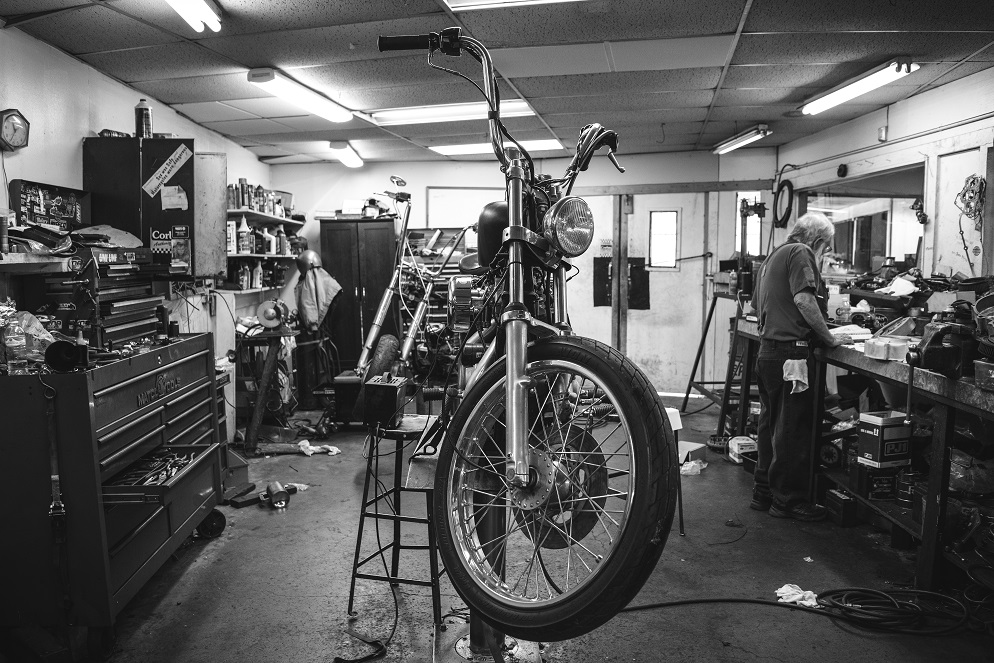 Brown's Cycles - Smaller.jpg