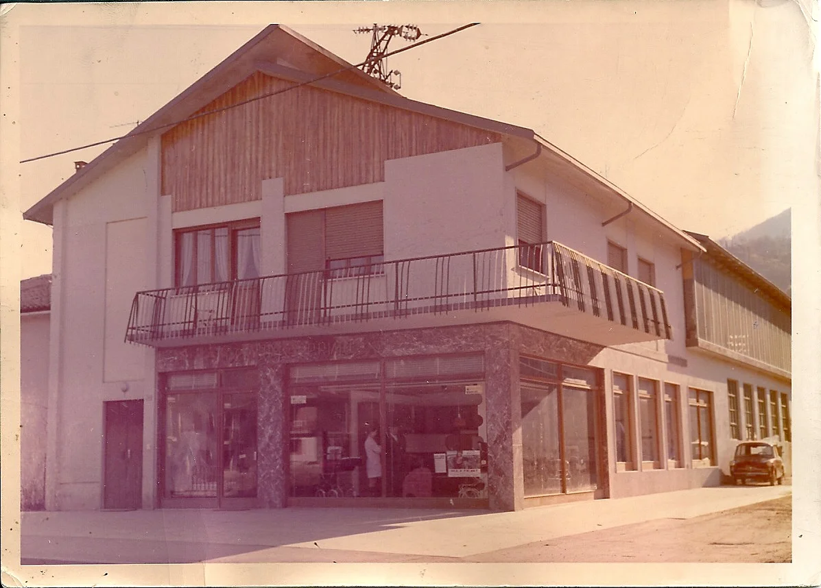 Negozio Pieve.jpg