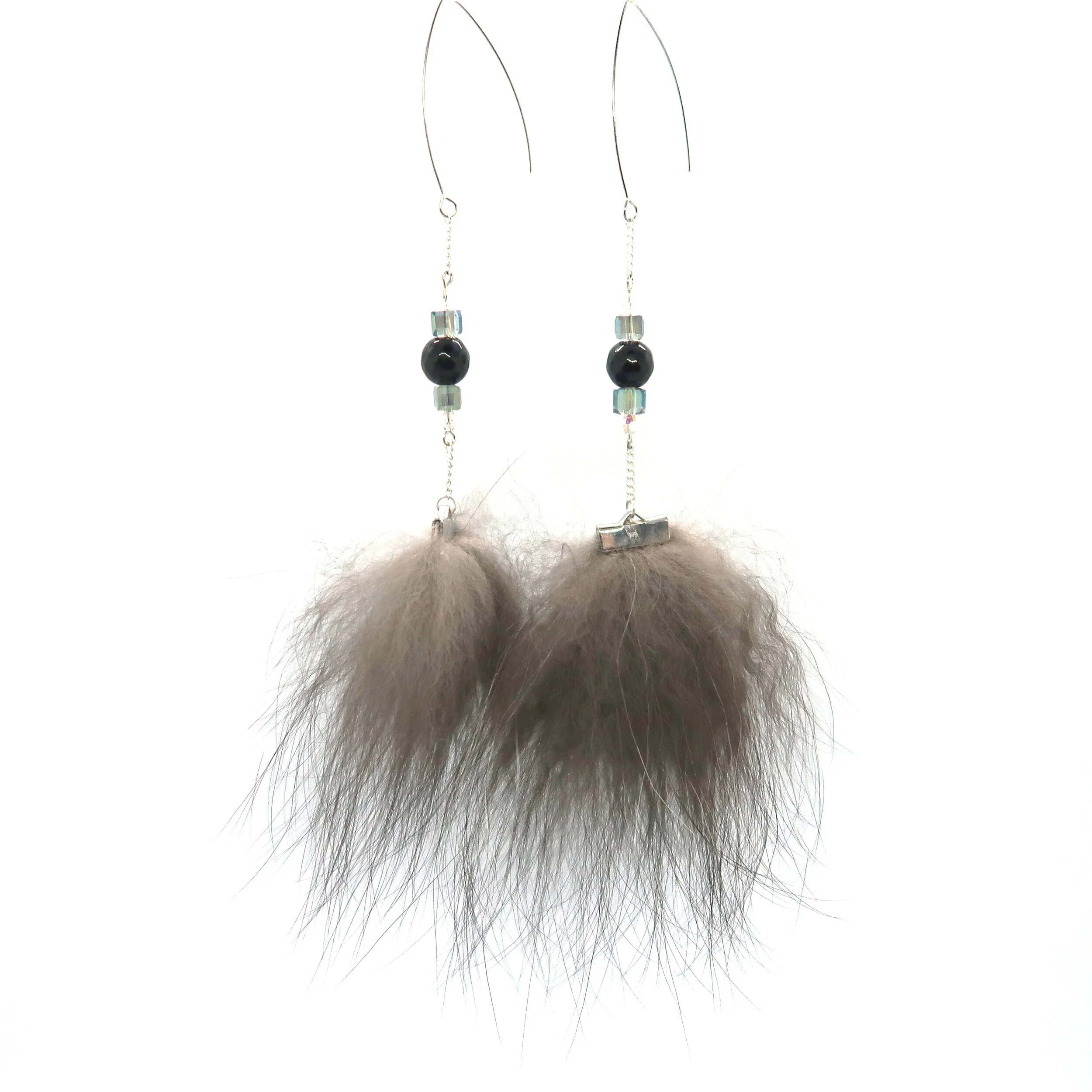 08_Silver+Crow+Berry+%2B+Silver+Fox+Earrings.jpg