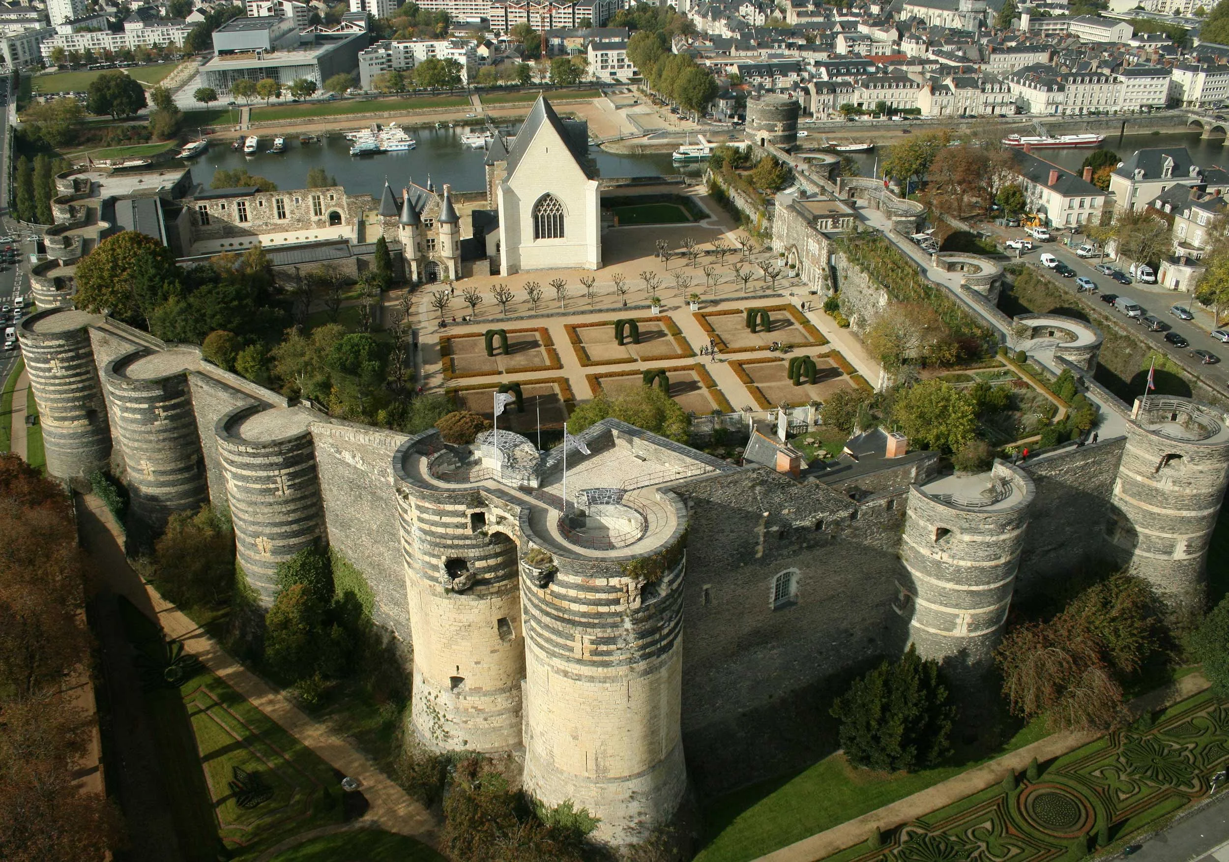 Chateau d’Angers in all it’s magnificence