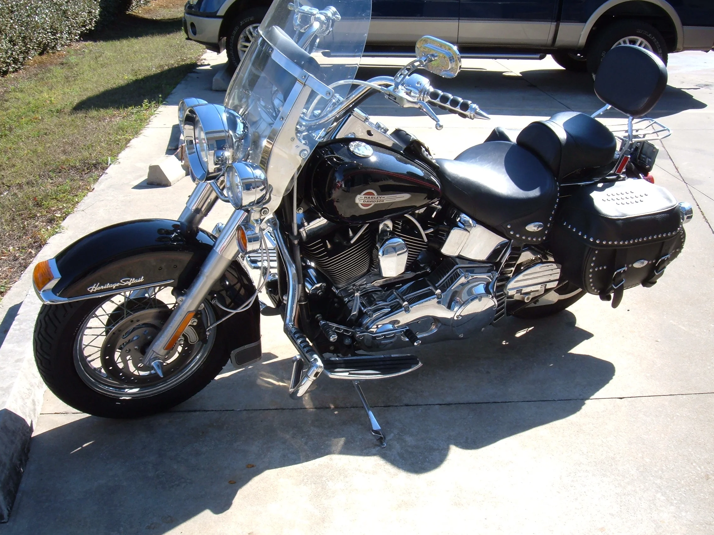 Lake County Sherriff Heritage Softtail 006.JPG