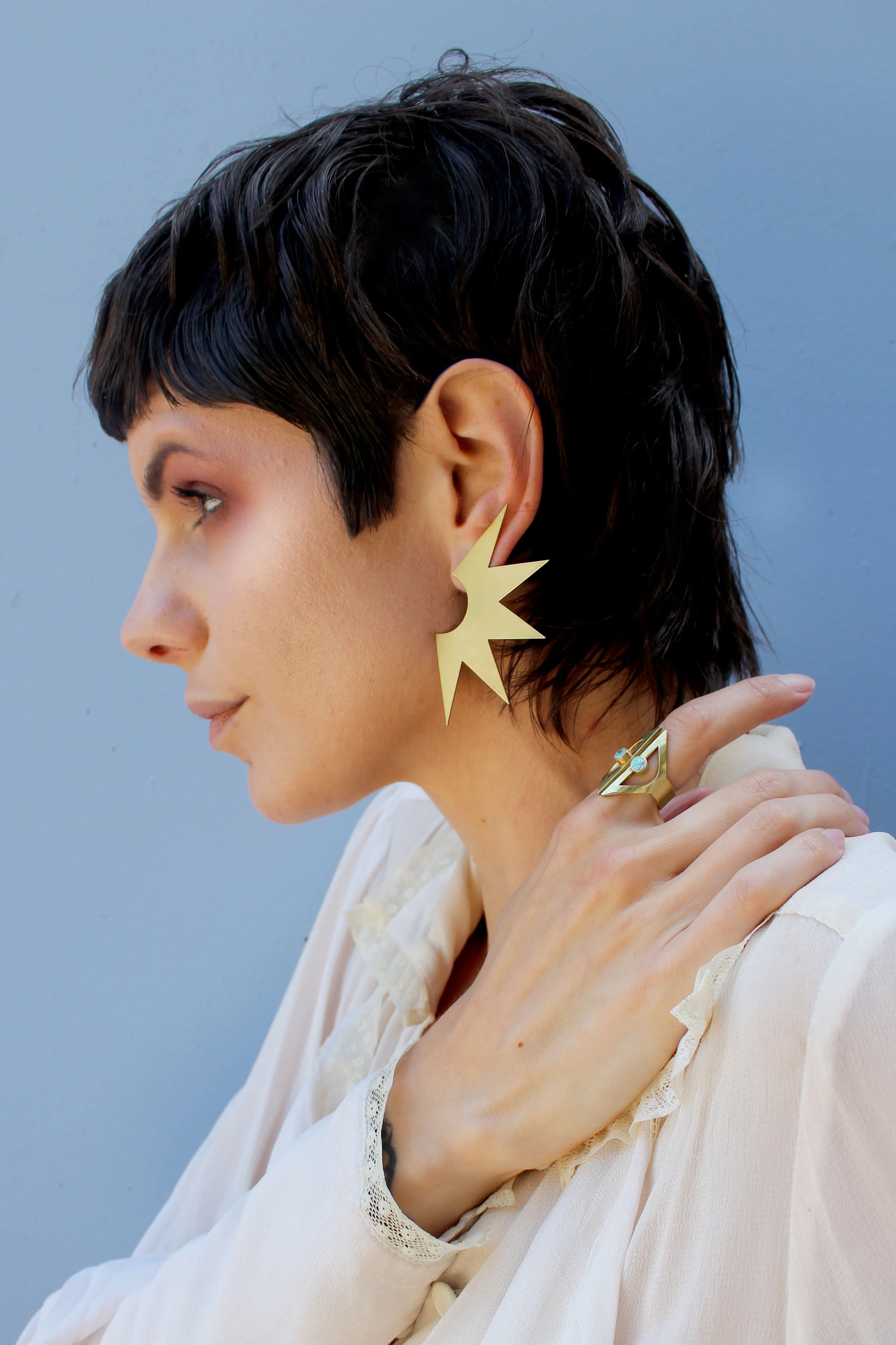 thesaltempire_medium_seleneearring_model.jpg