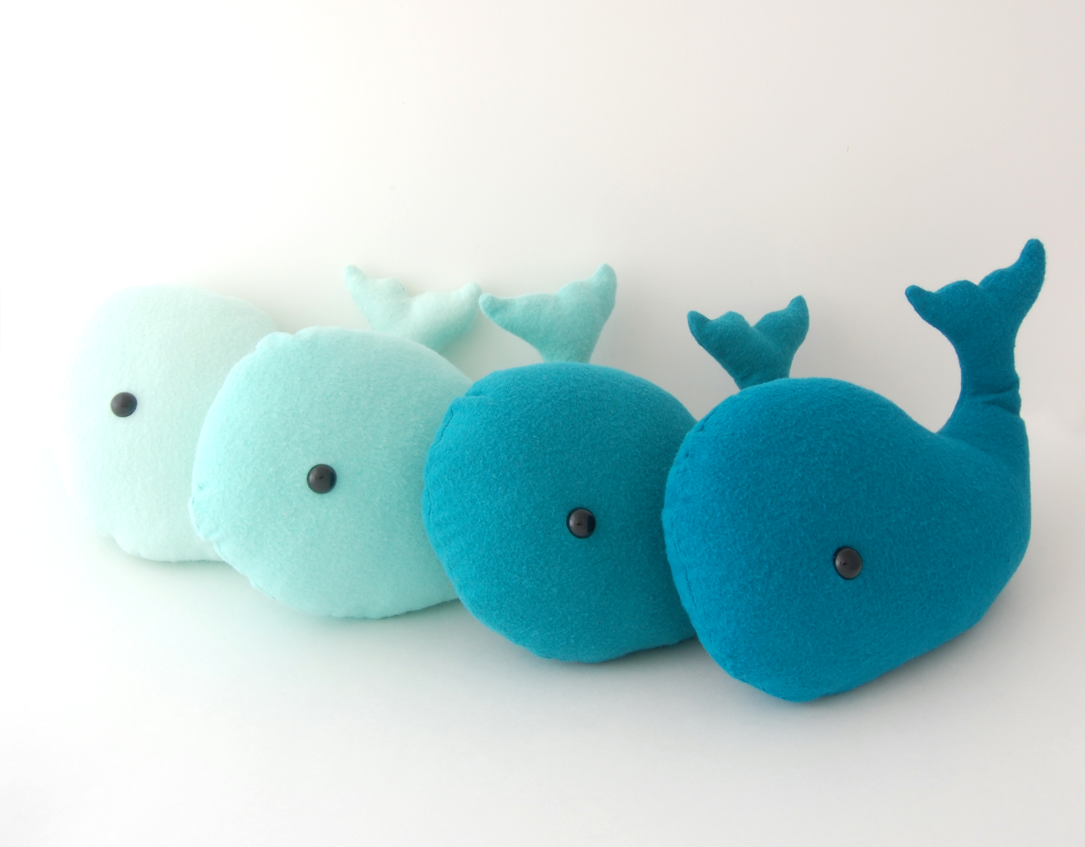 4whales.jpg
