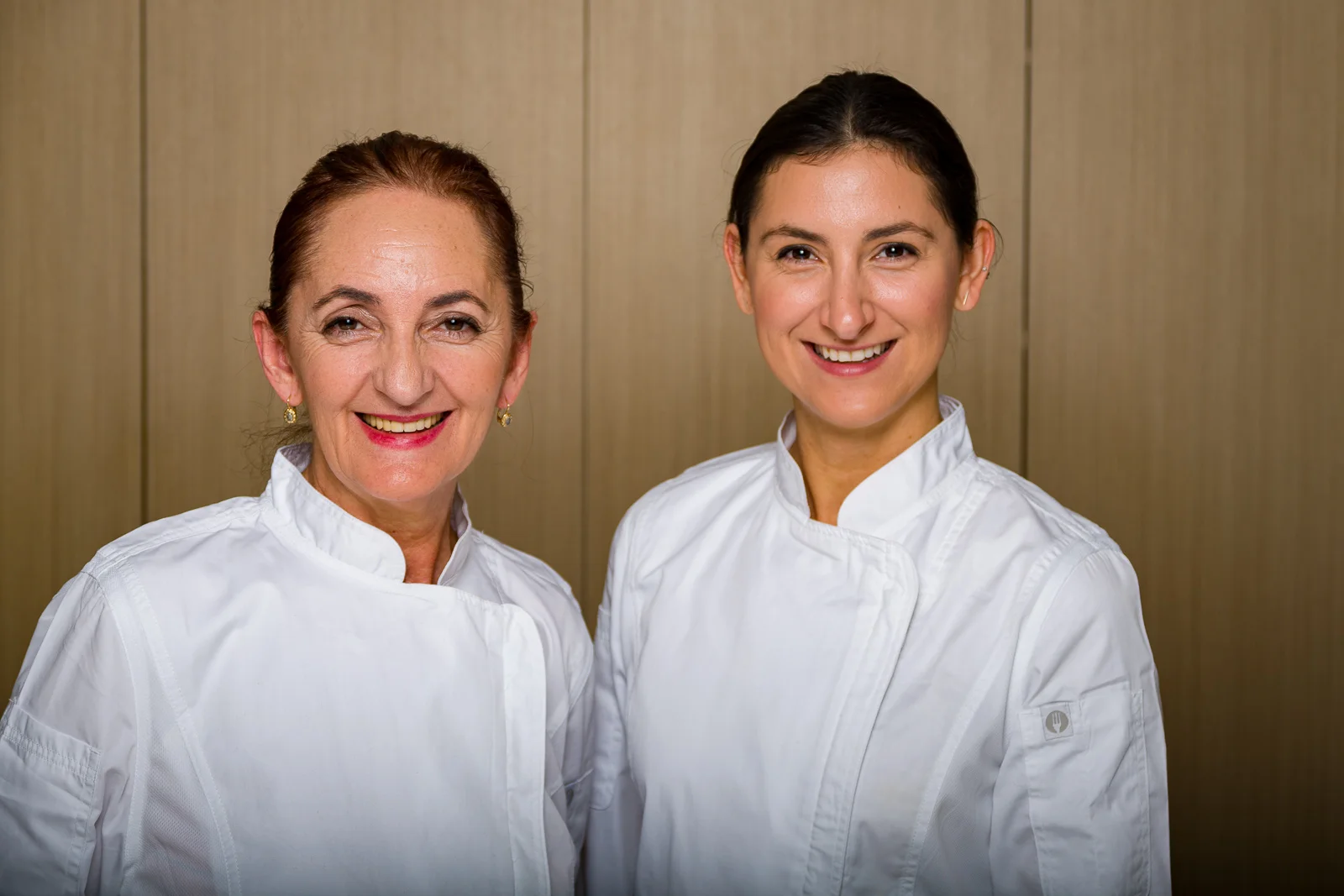 Alida Malushi (left) , Ariana Malushi (right)