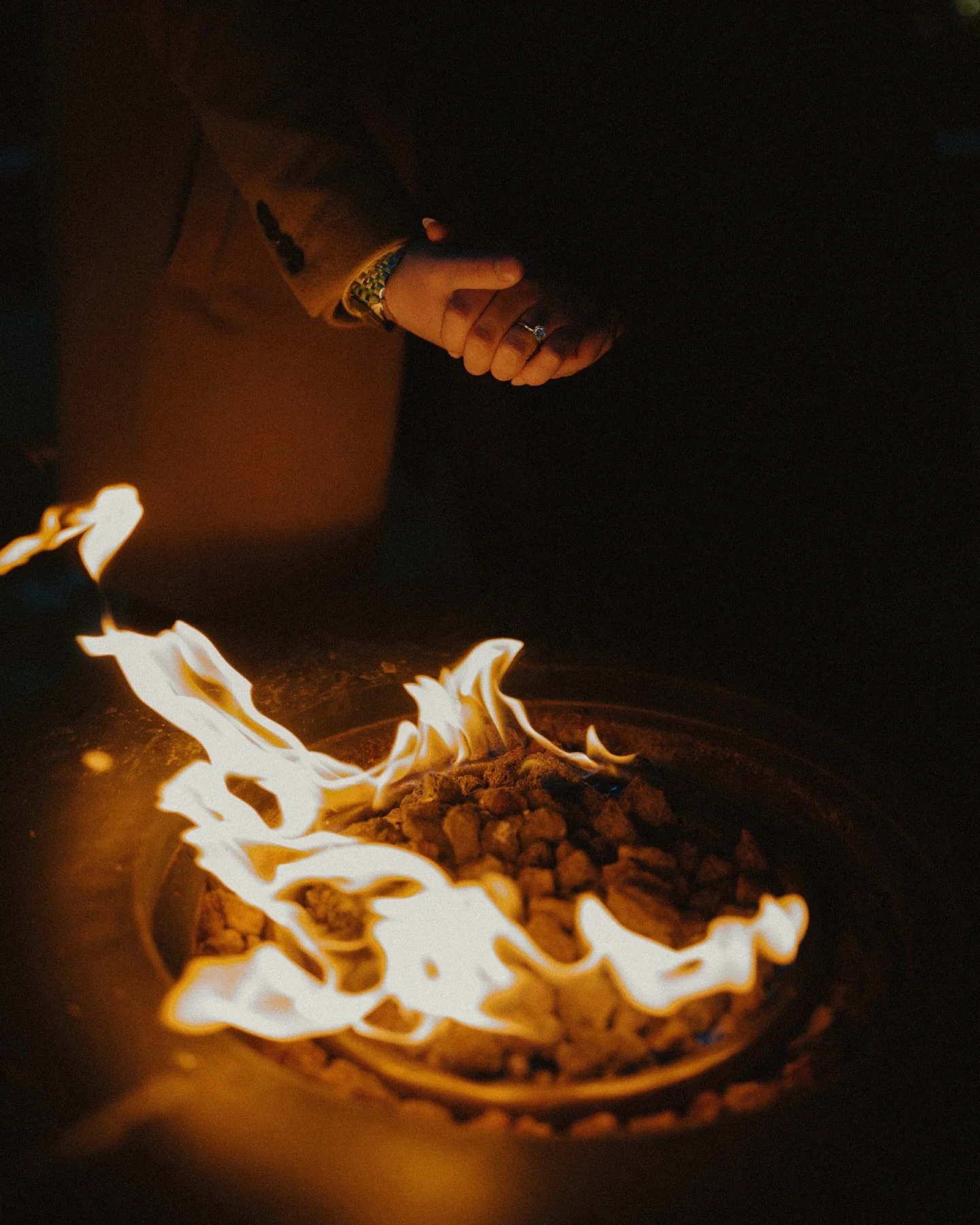 December Detroit is my favorite version of this city. 
-
-
-
#detroitweddingphotographer #detroit #michiganweddingphotographer #detroitwedding #detroitweddings #weddetroit