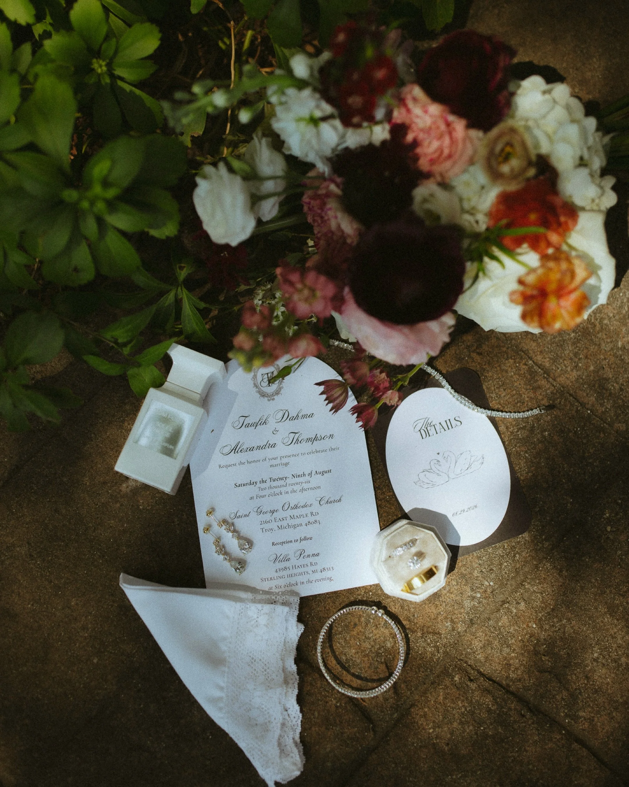 👰🏼&zwj;♀️🐱
-
-
-
#michiganweddingphotographer #detroitweddingphotographer #detroitwedding #weddetroit