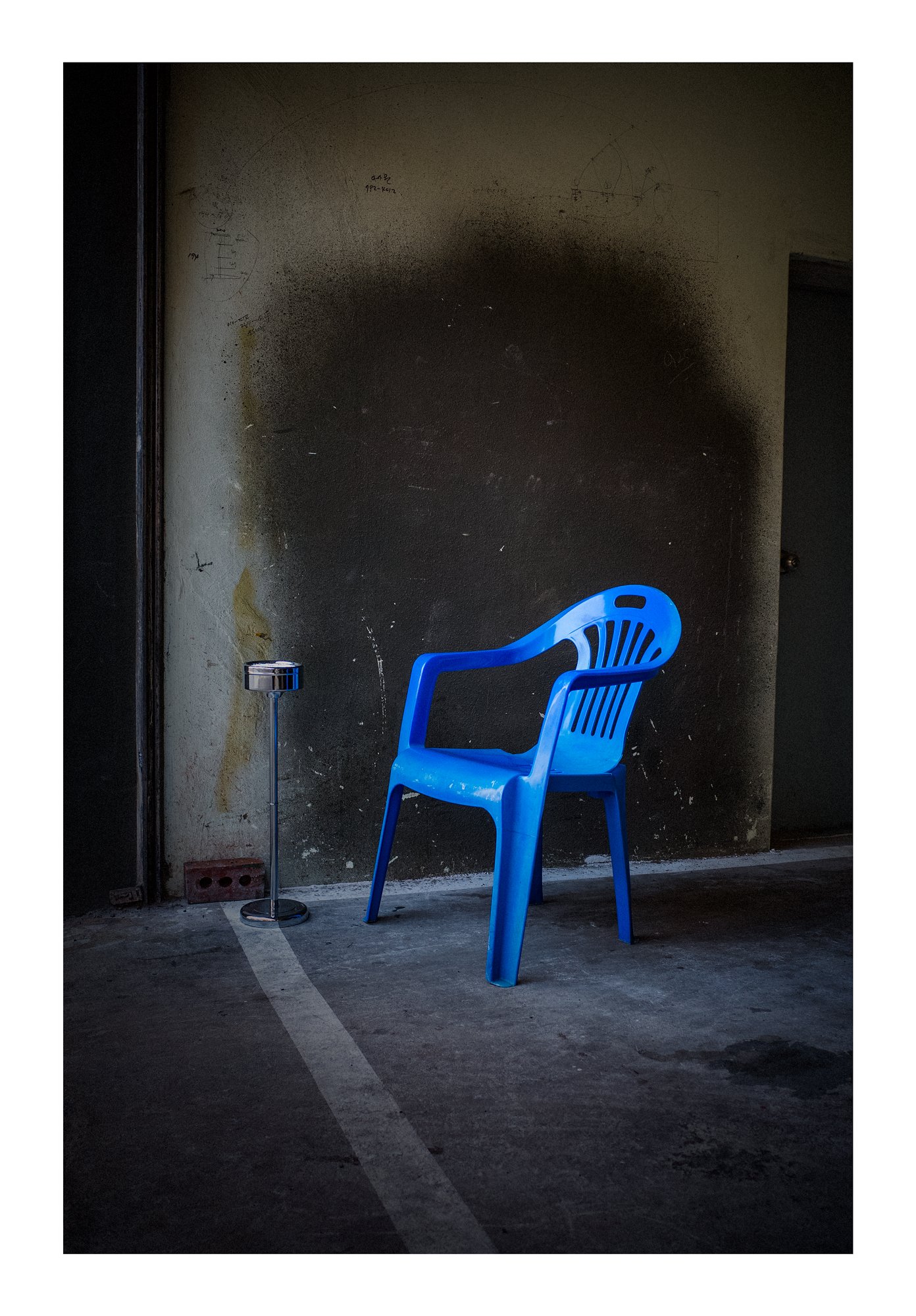 20210118_hbc0080-blue-chair.jpg