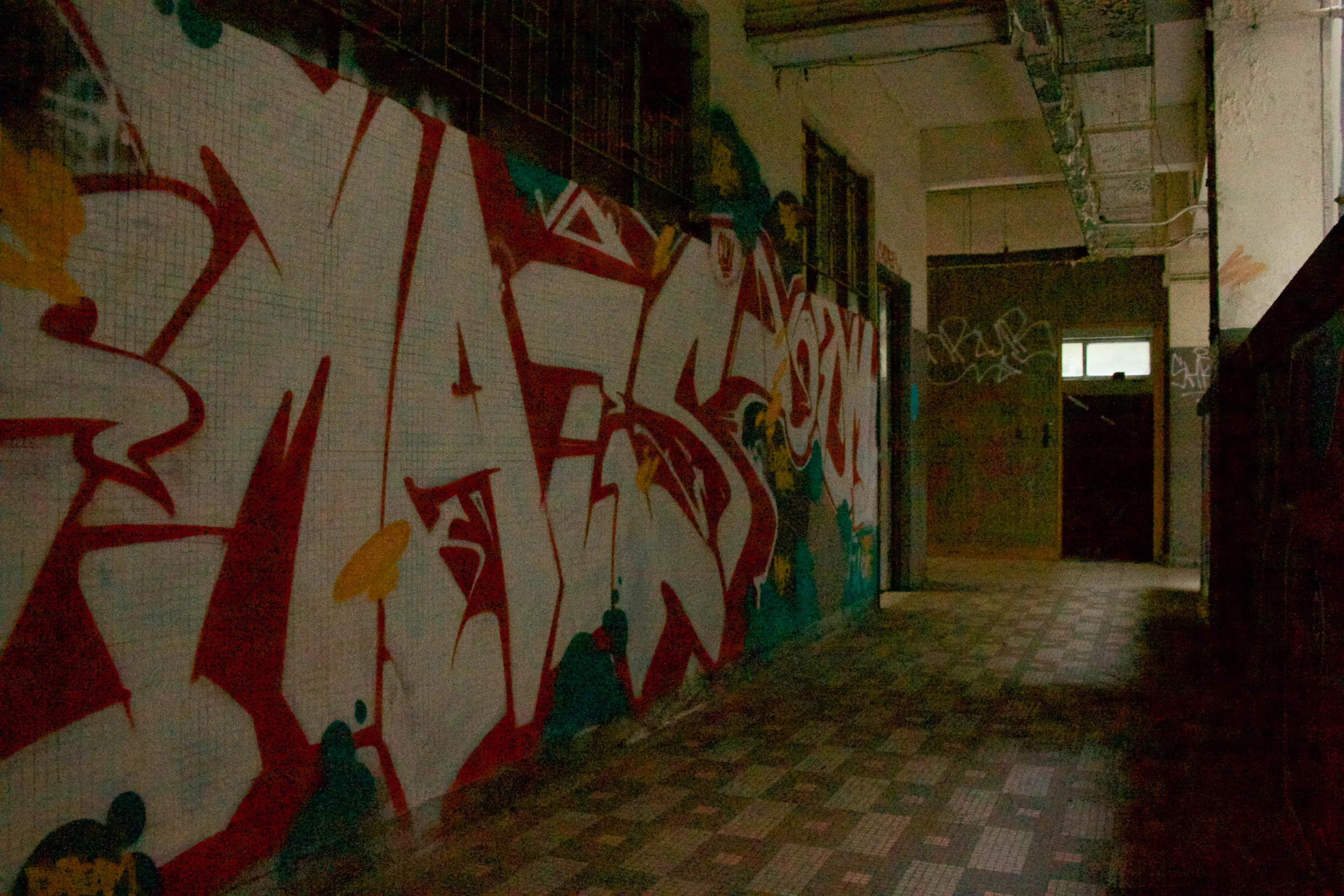 grafitti (1 of 1)-6.jpg