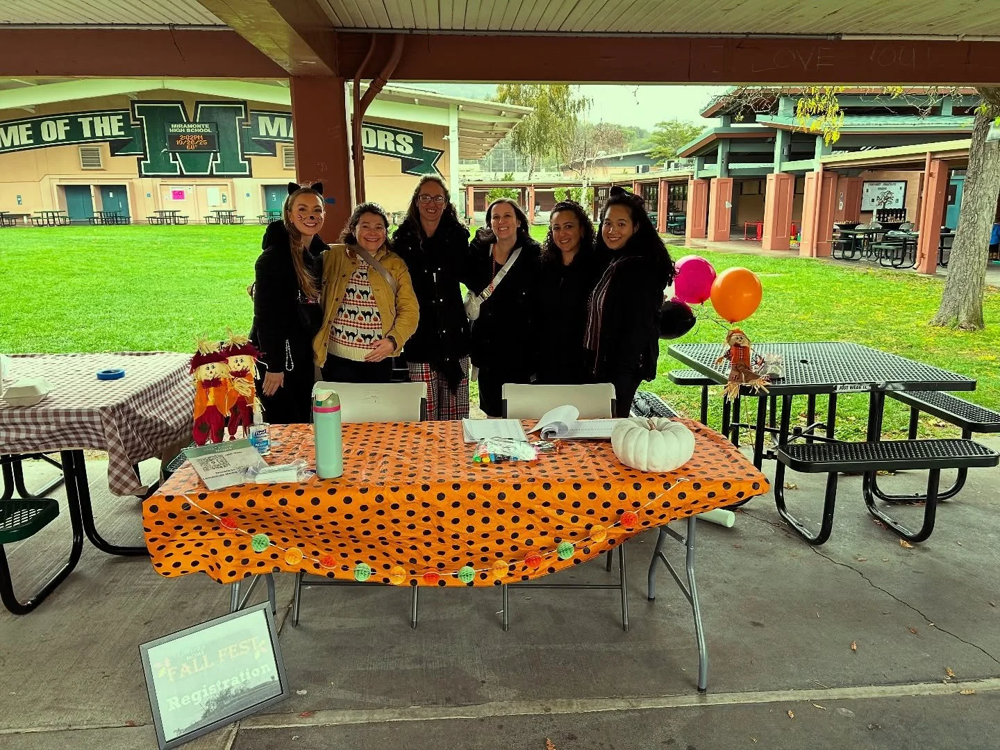 Rain or shine, our families are always up for a good time!
Thanks to all who joined us last weekend for train rides, bubble magic, wand decorating, playing with animals &amp; delicious treats at 🍁🍂FALL FEST🍂🍁
Appreciate all our volunteers &amp; v