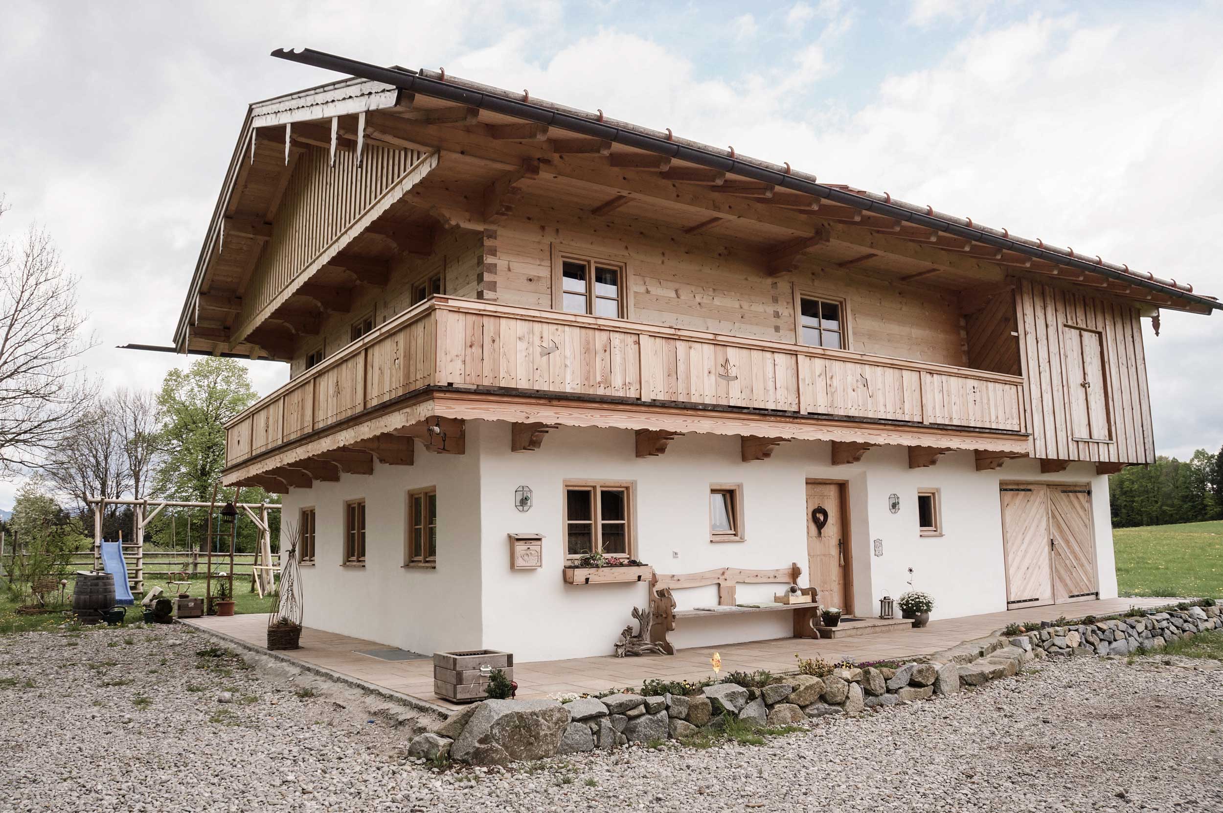 Blockhausbau — ZIMMEREI STOIB
