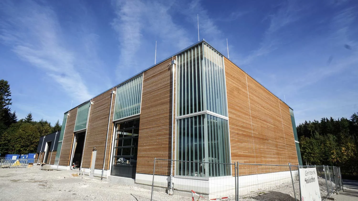 zimmerei-stoib-holzbau-halle-geothermie-holzkirchen-gewerbebau-101.jpg
