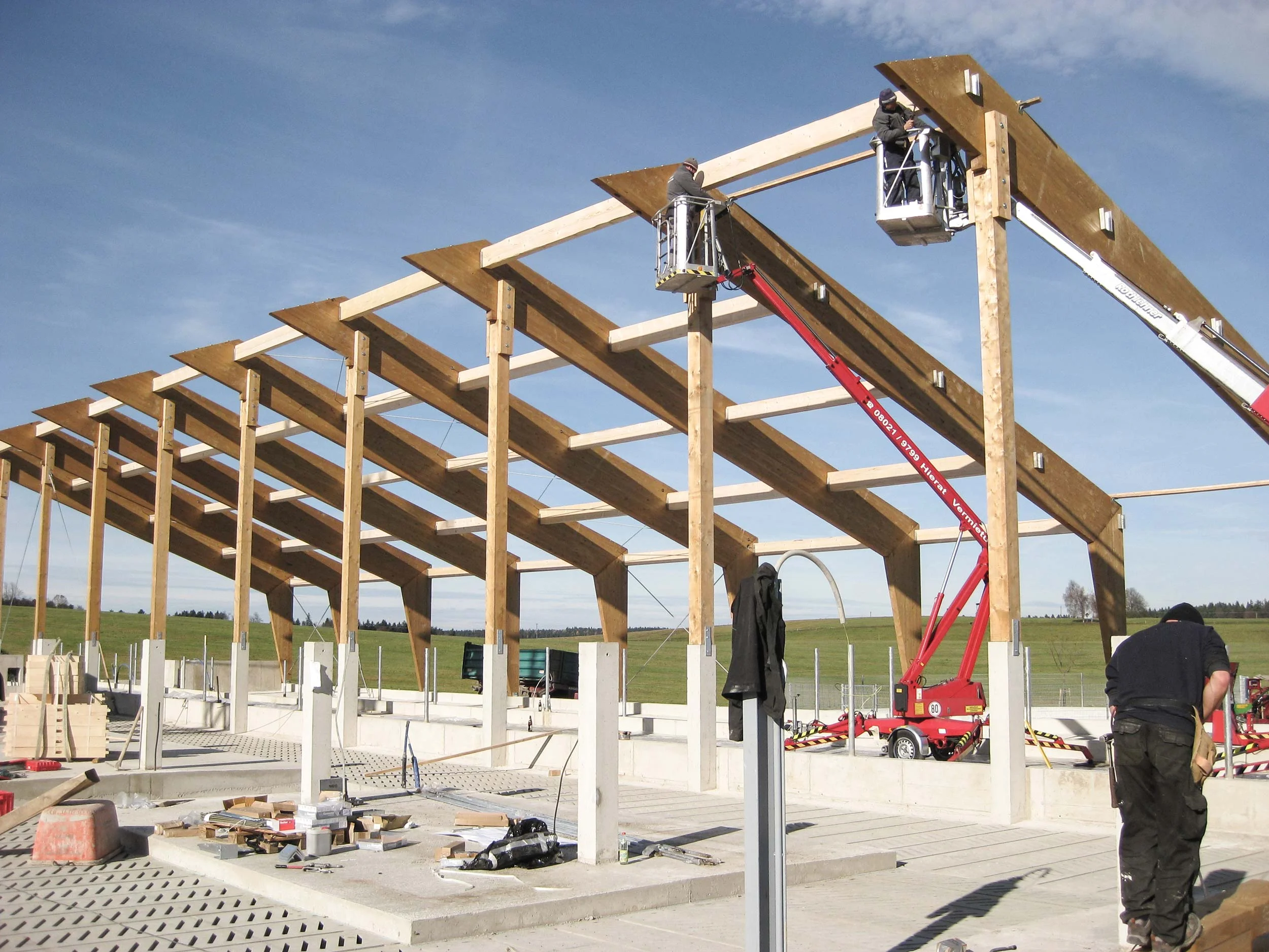 zimmerei-stoib-Stall-Binderkonstruktion-holzbau-holzhaus-01.jpg