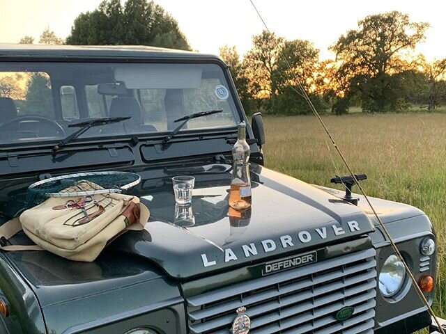 Summer has returned to the Cotswolds and balmy (and barmy) evenings on the river bank continue once more #cotswolds #trout #dryfly #defender110 #heavenly
