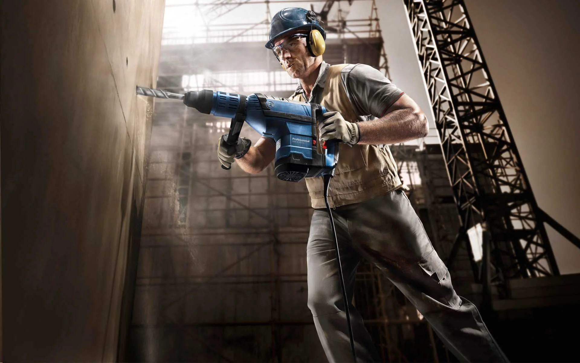 Contractor-Power-Tools.jpg